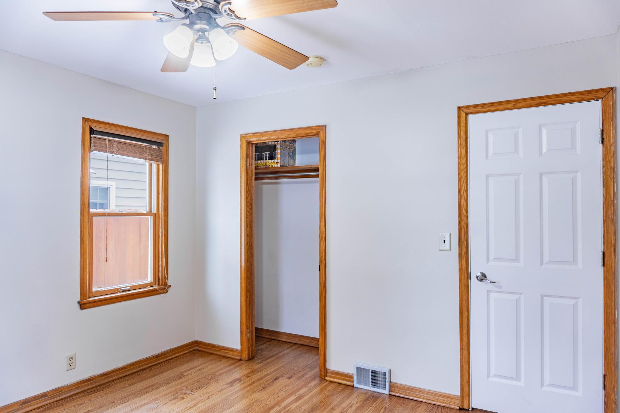 403 Madison Avenue S