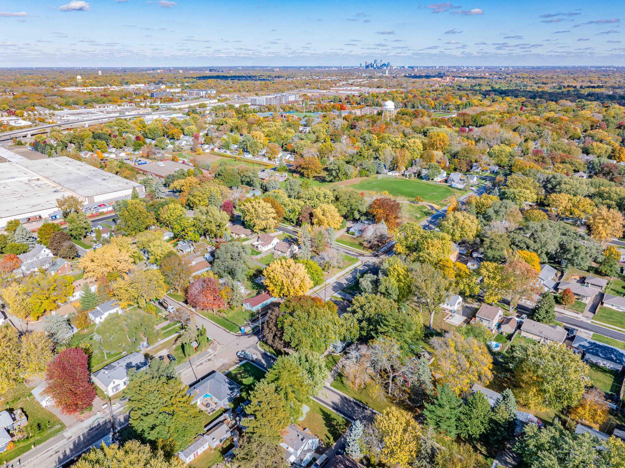 403 Madison Avenue S