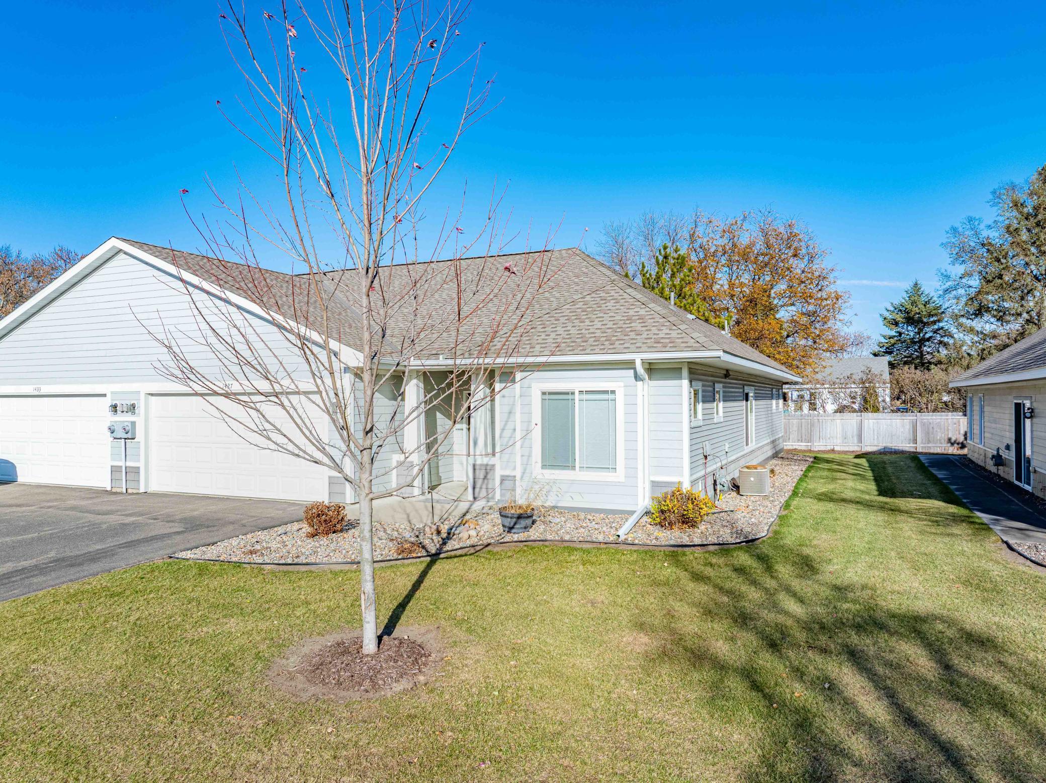 1427 Ravoux Lane