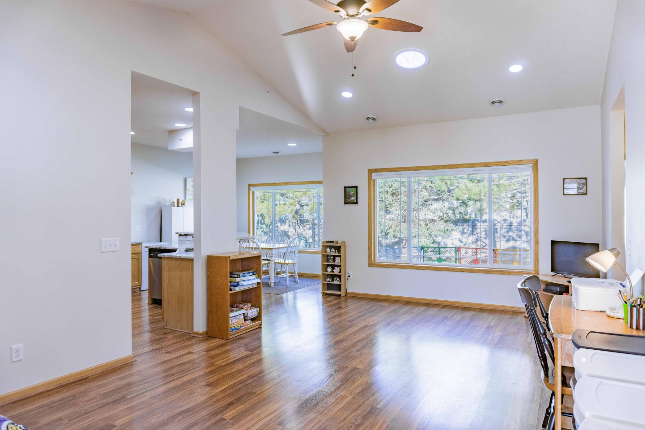 1427 Ravoux Lane