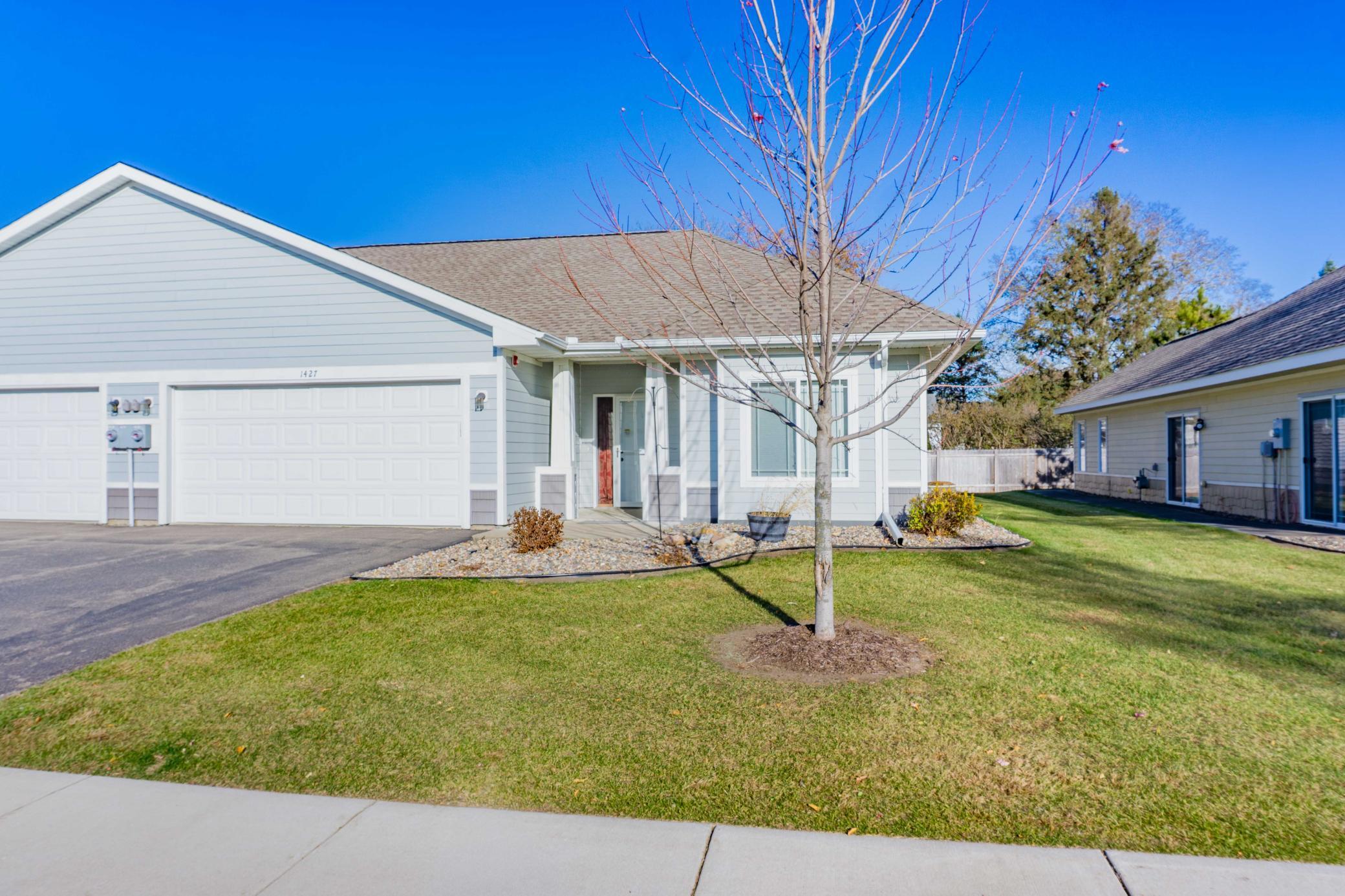 1427 Ravoux Lane
