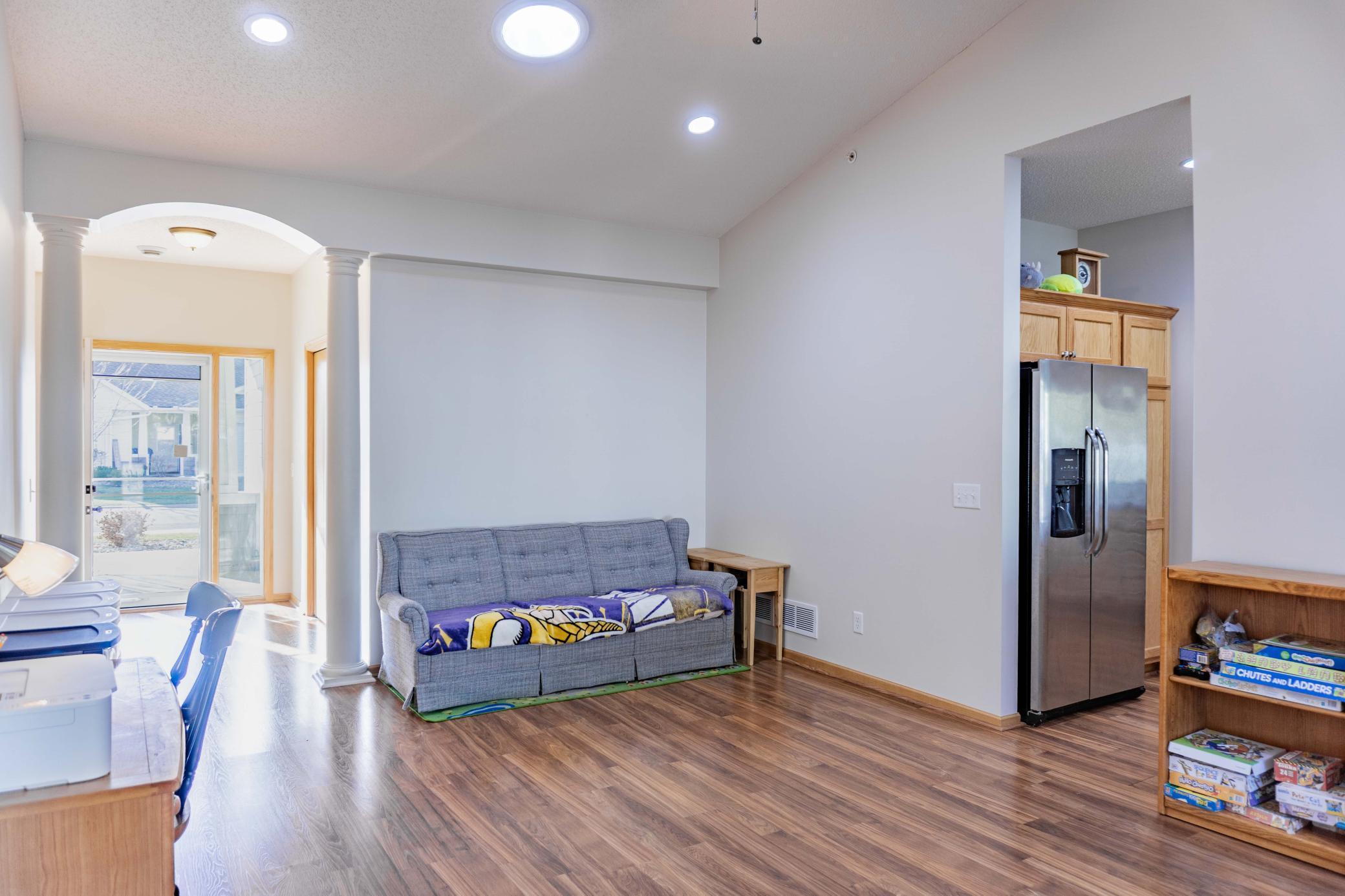 1427 Ravoux Lane
