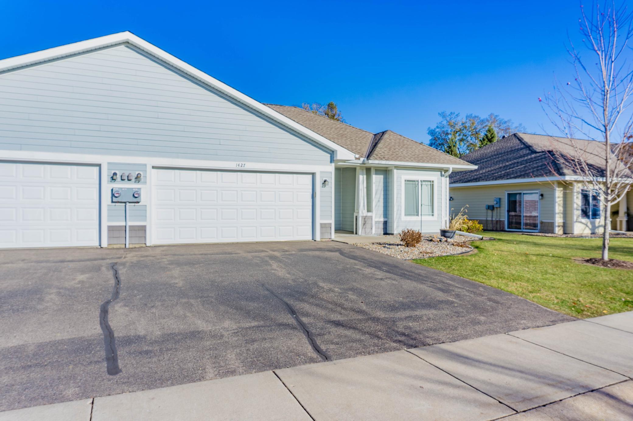 1427 Ravoux Lane