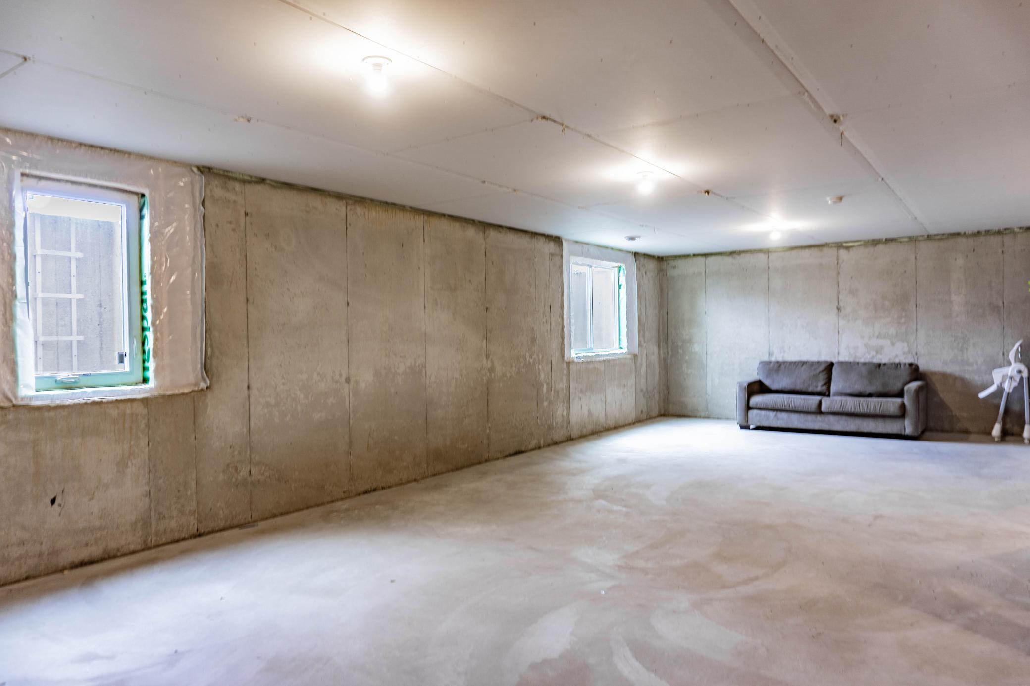 830 Foxglove Terrace