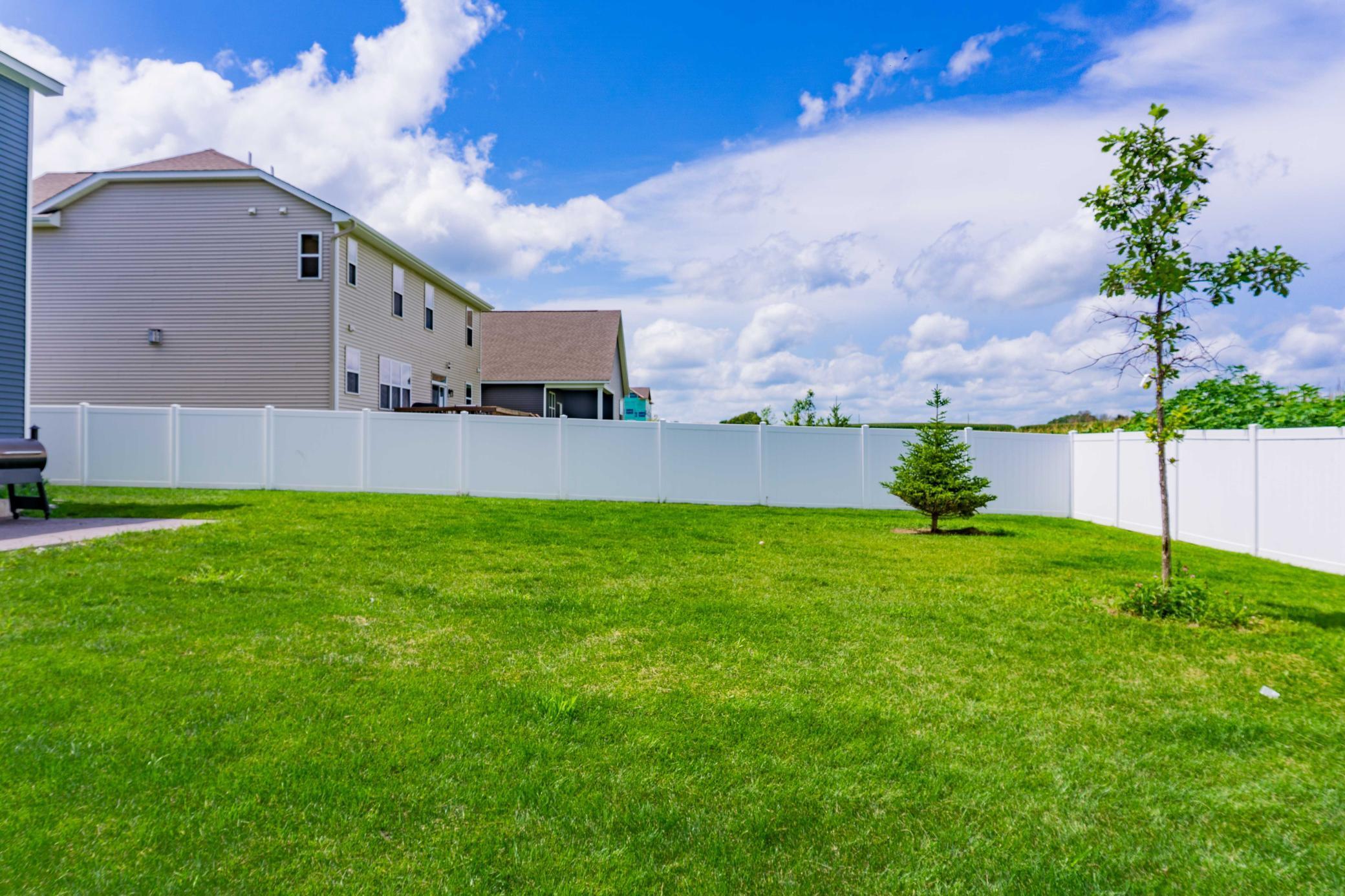 830 Foxglove Terrace