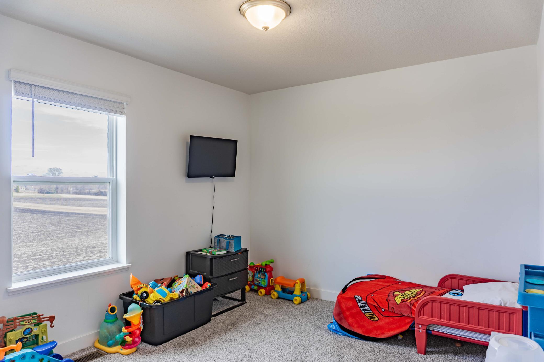 830 Foxglove Terrace