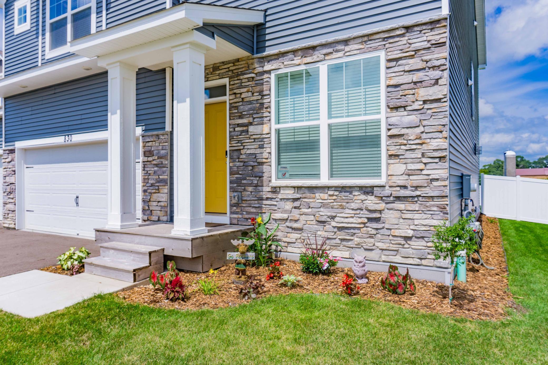 830 Foxglove Terrace