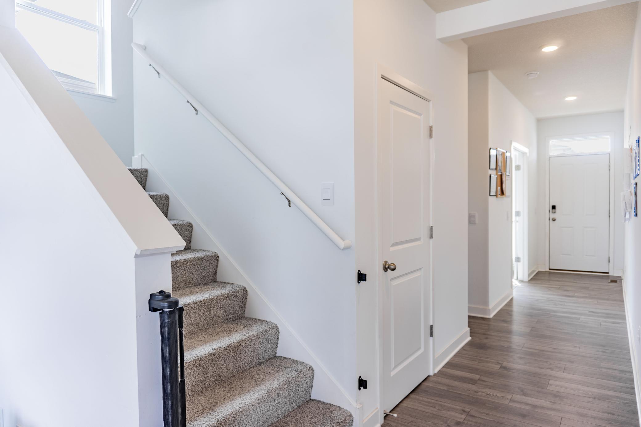 830 Foxglove Terrace