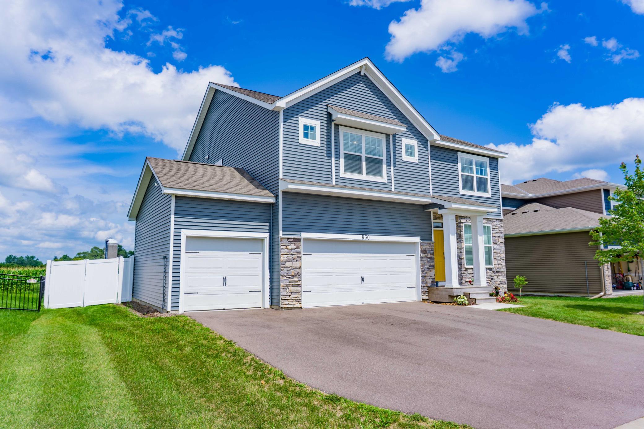 830 Foxglove Terrace