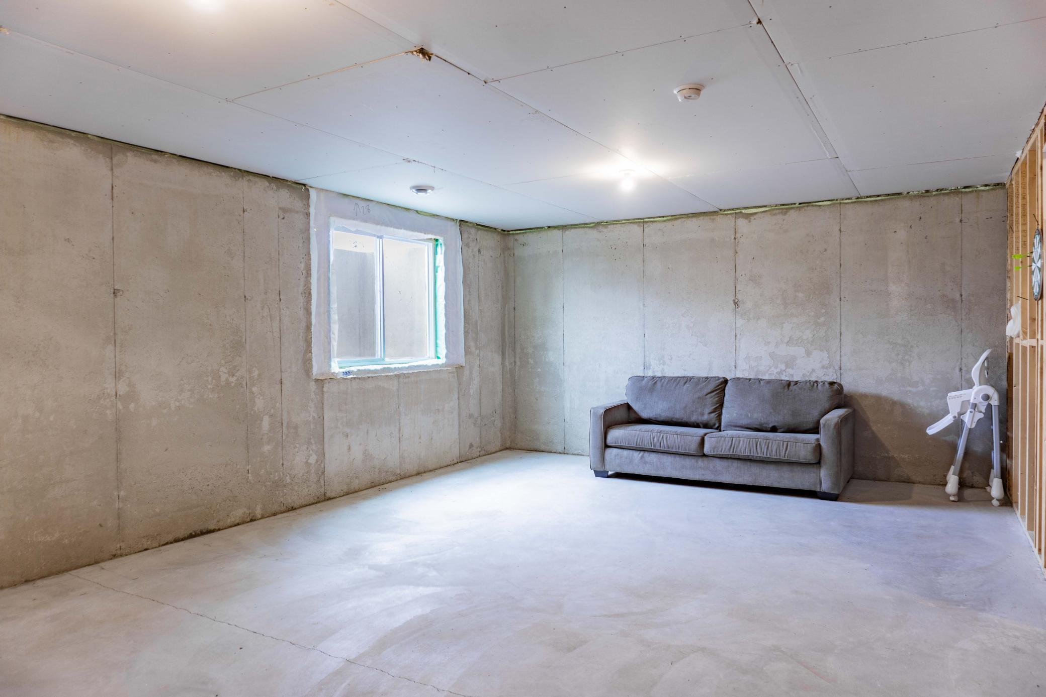 830 Foxglove Terrace