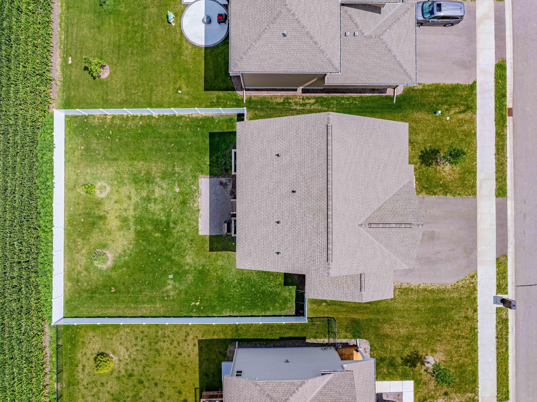 830 Foxglove Terrace