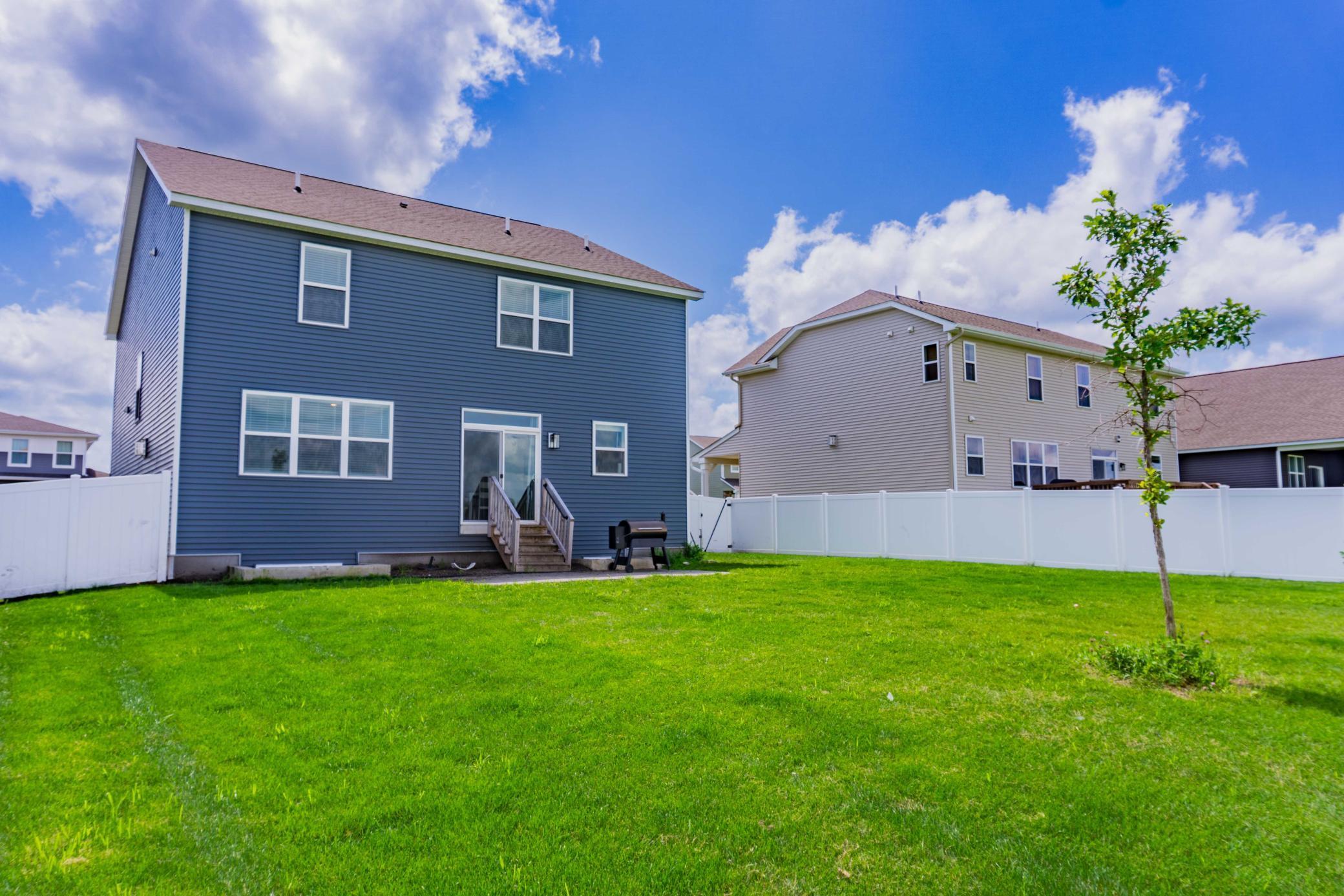 830 Foxglove Terrace