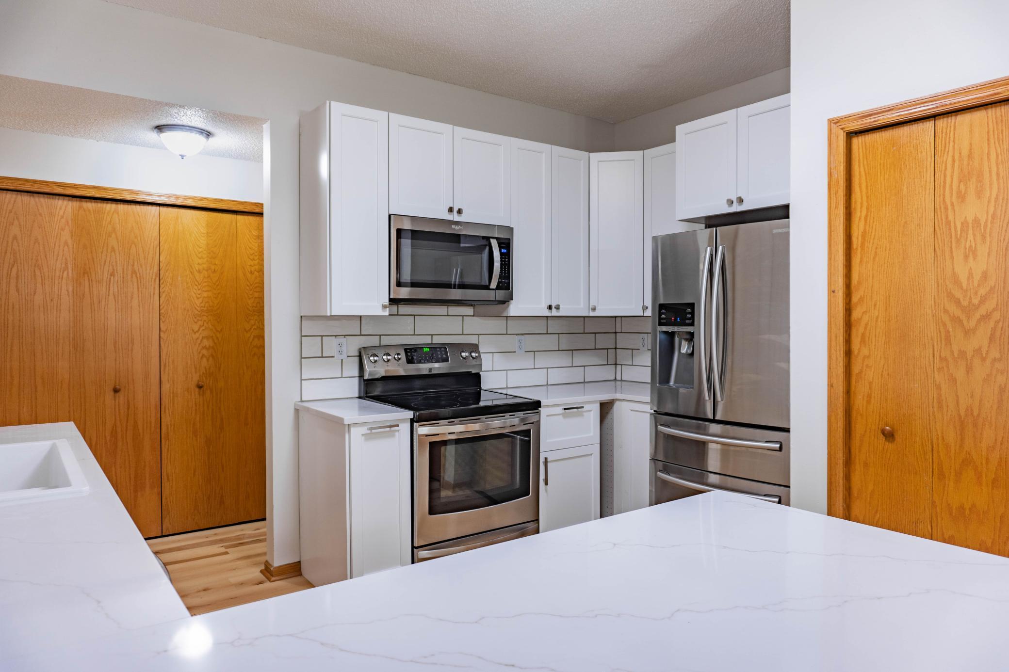 1122 Crystal Place W