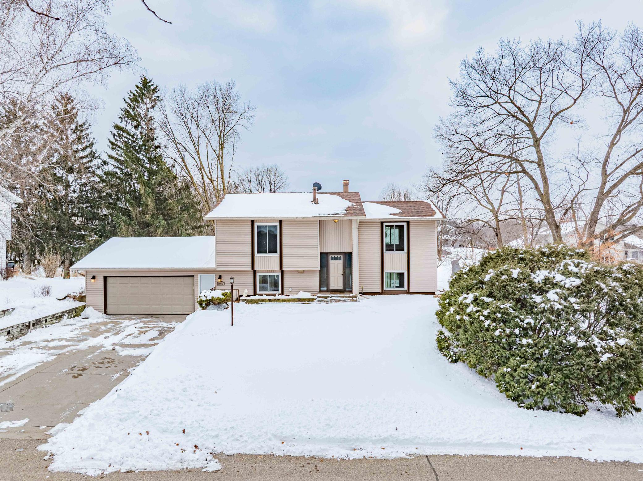 110912 Von Hertzen Circle