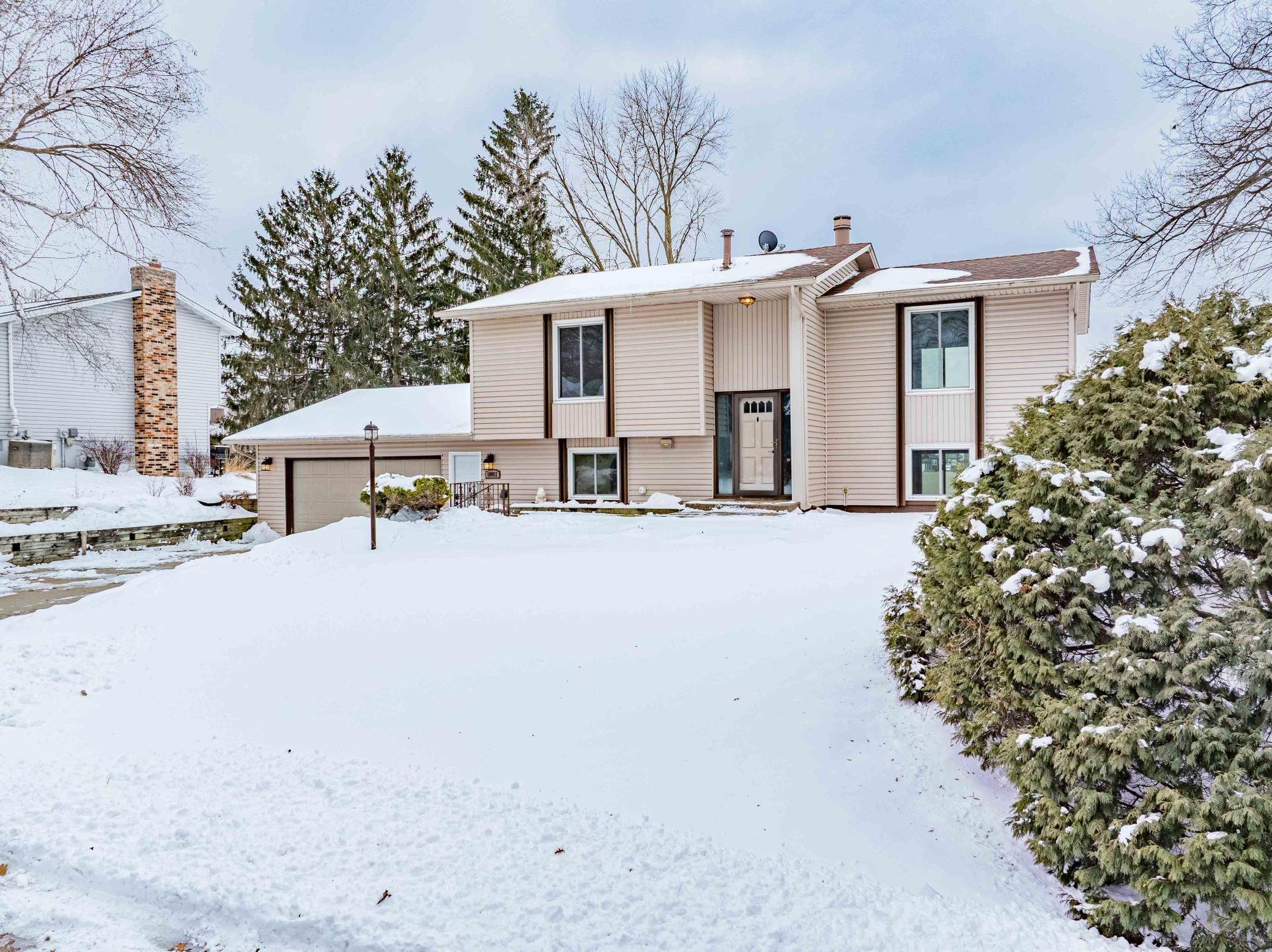 110912 Von Hertzen Circle