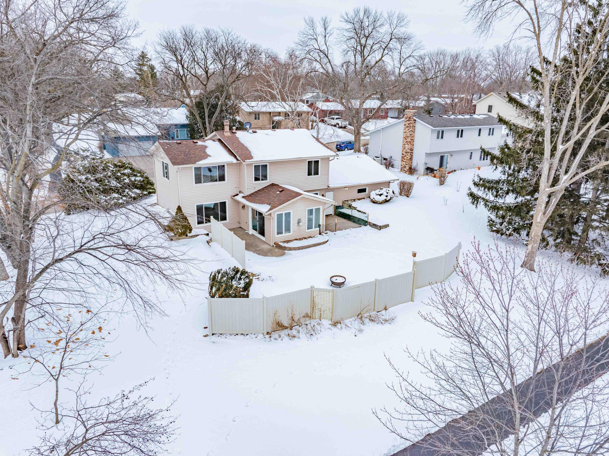 110912 Von Hertzen Circle