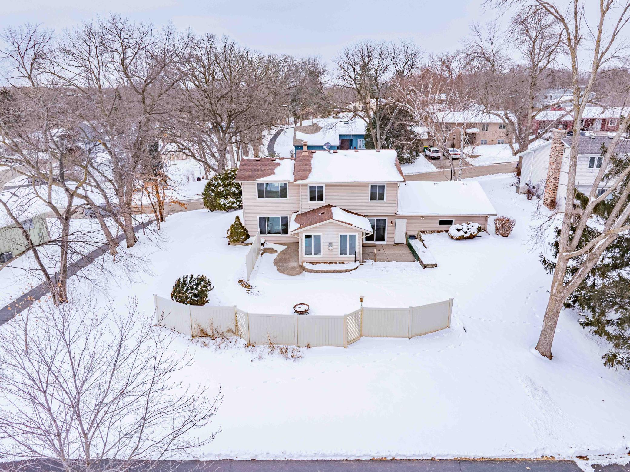 110912 Von Hertzen Circle