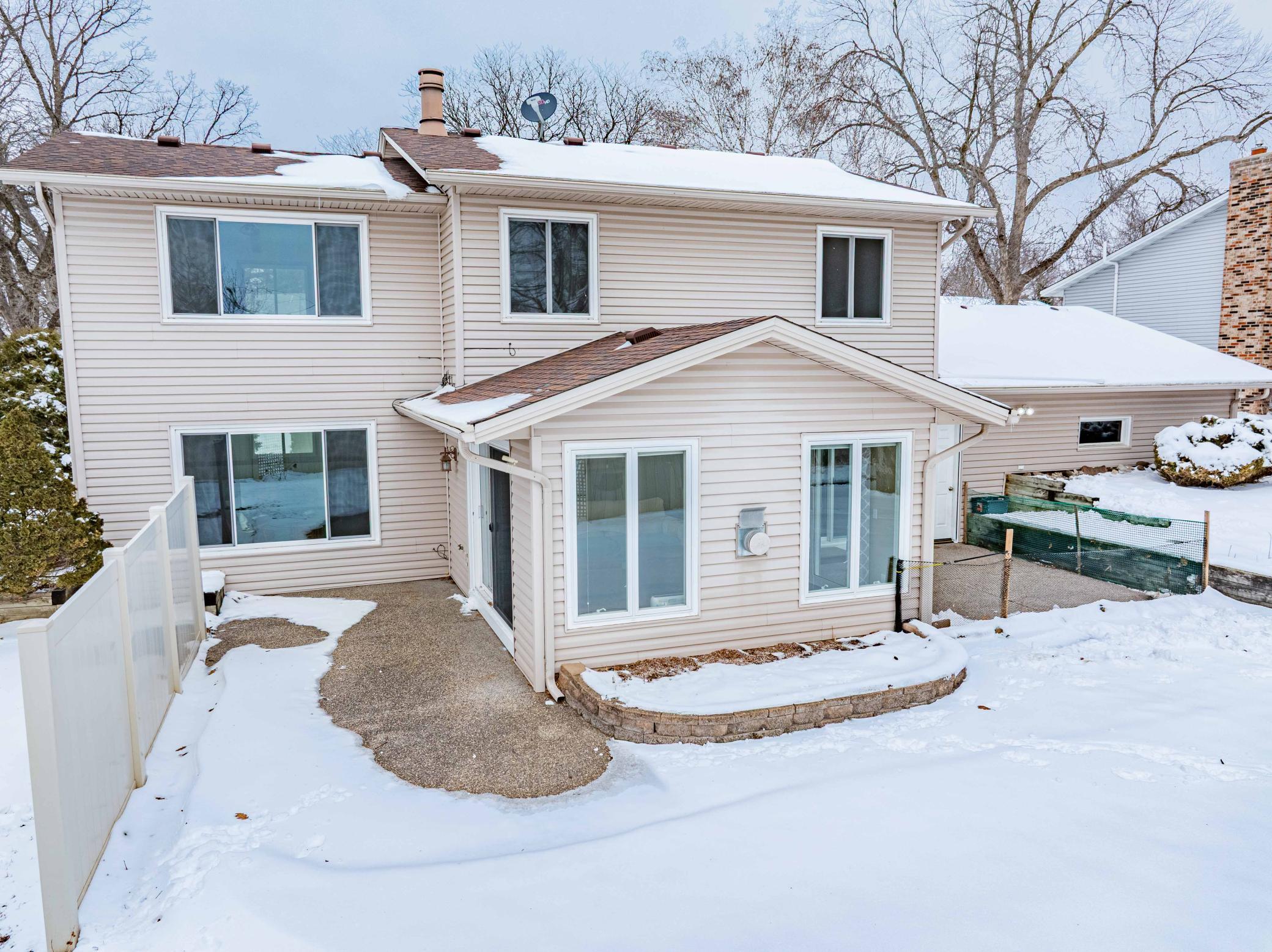 110912 Von Hertzen Circle