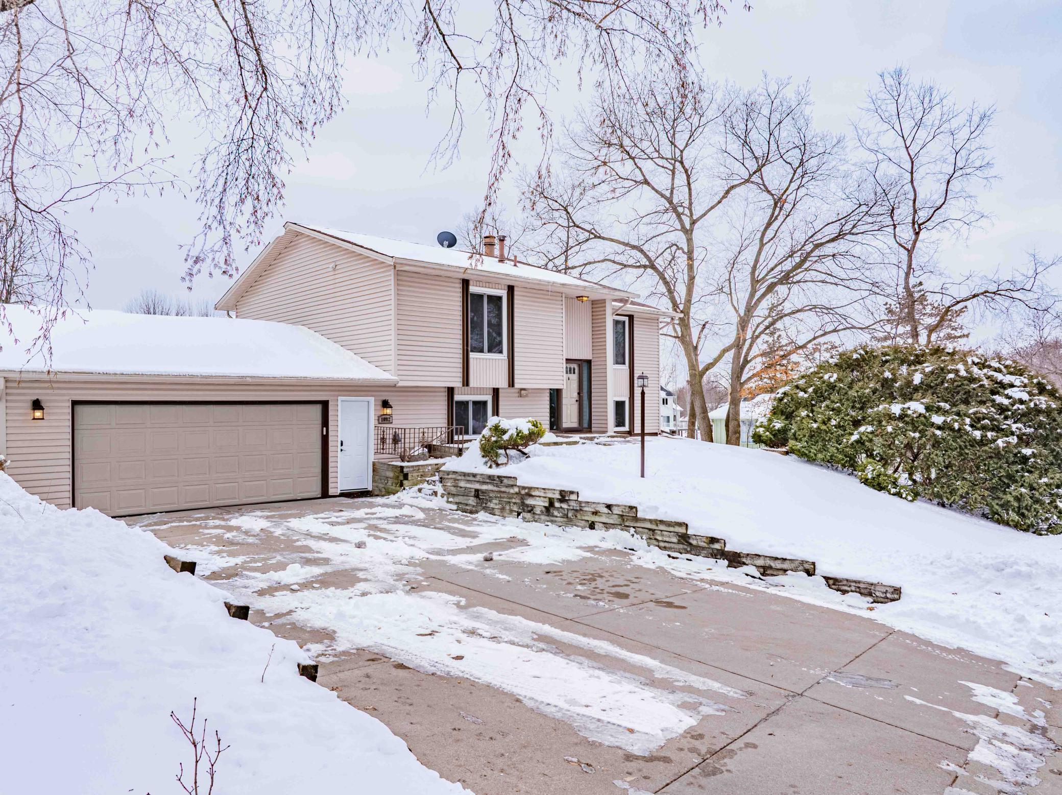 110912 Von Hertzen Circle