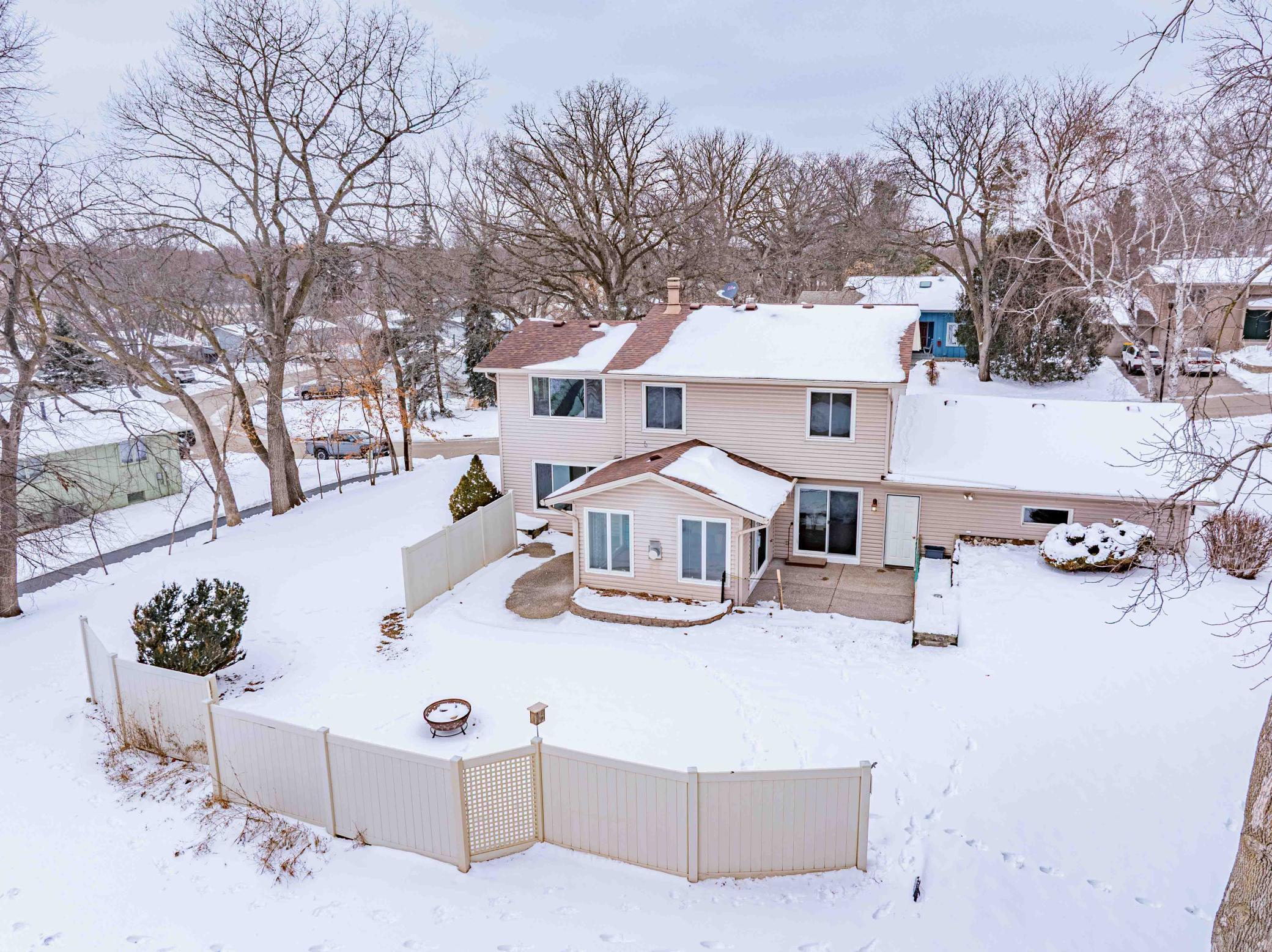 110912 Von Hertzen Circle