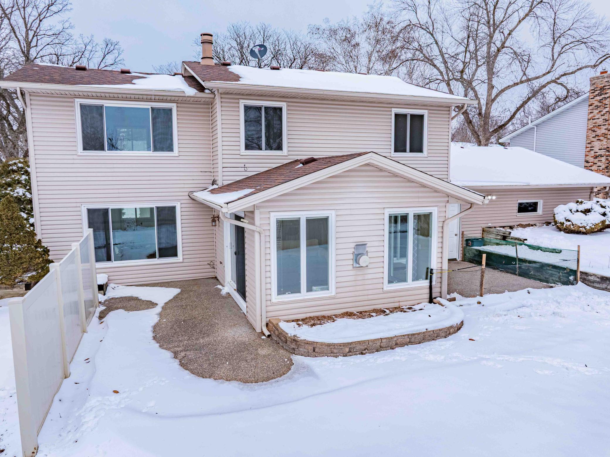 110912 Von Hertzen Circle