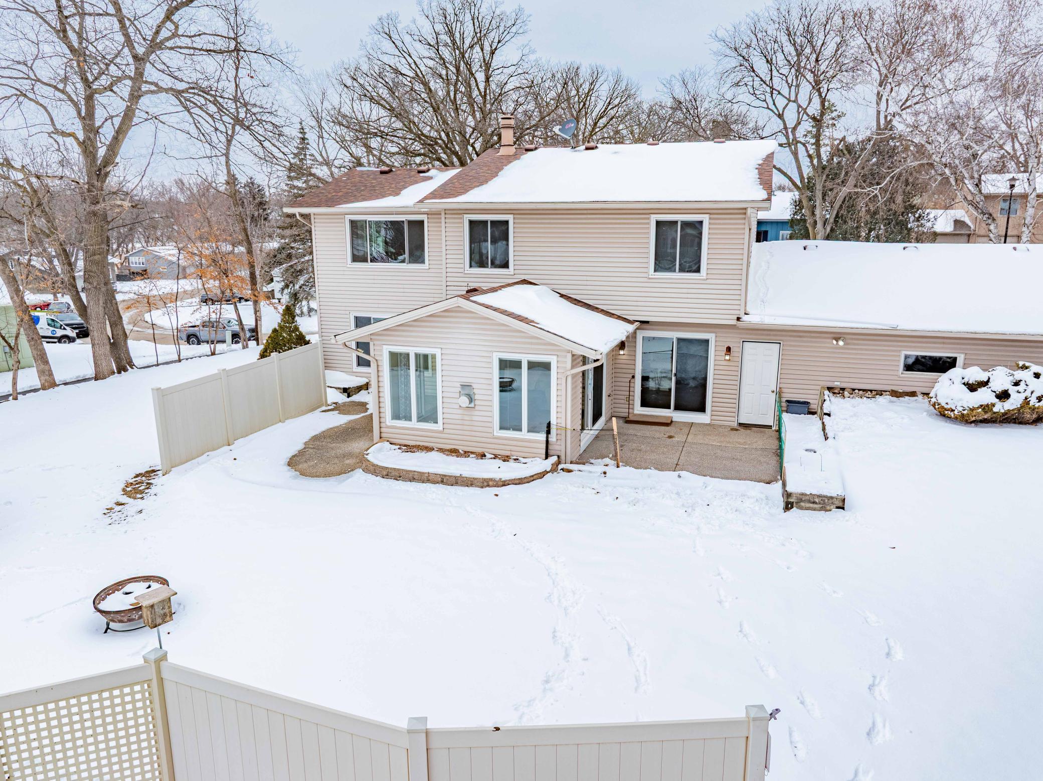 110912 Von Hertzen Circle