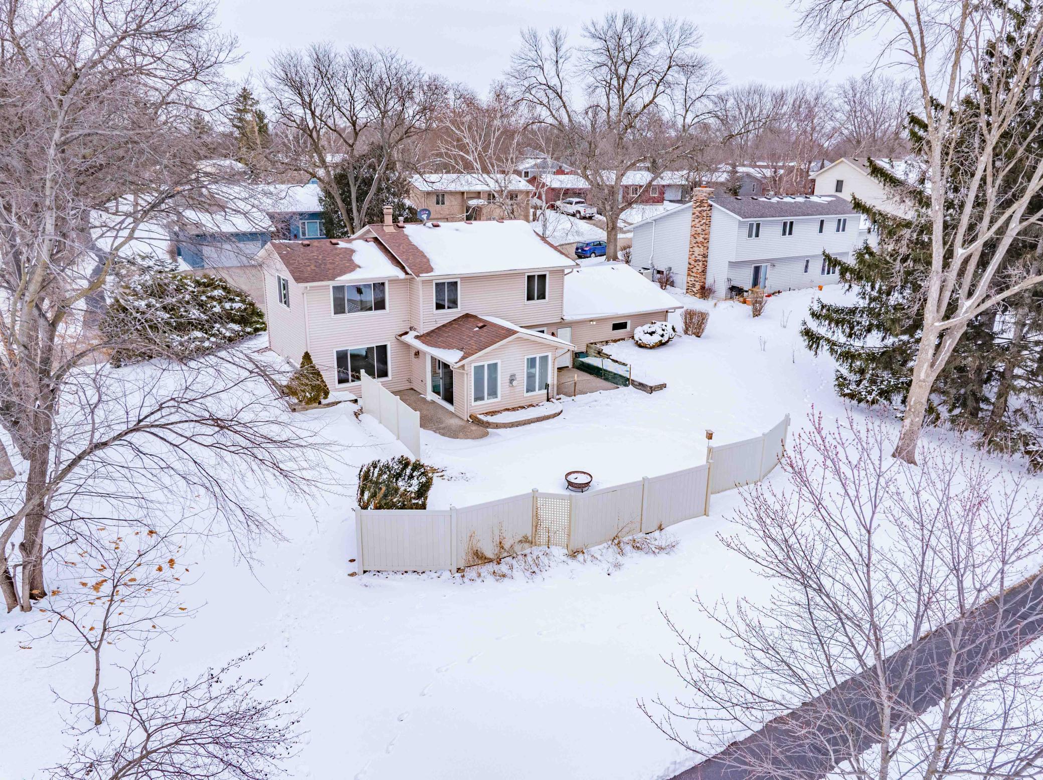 110912 Von Hertzen Circle