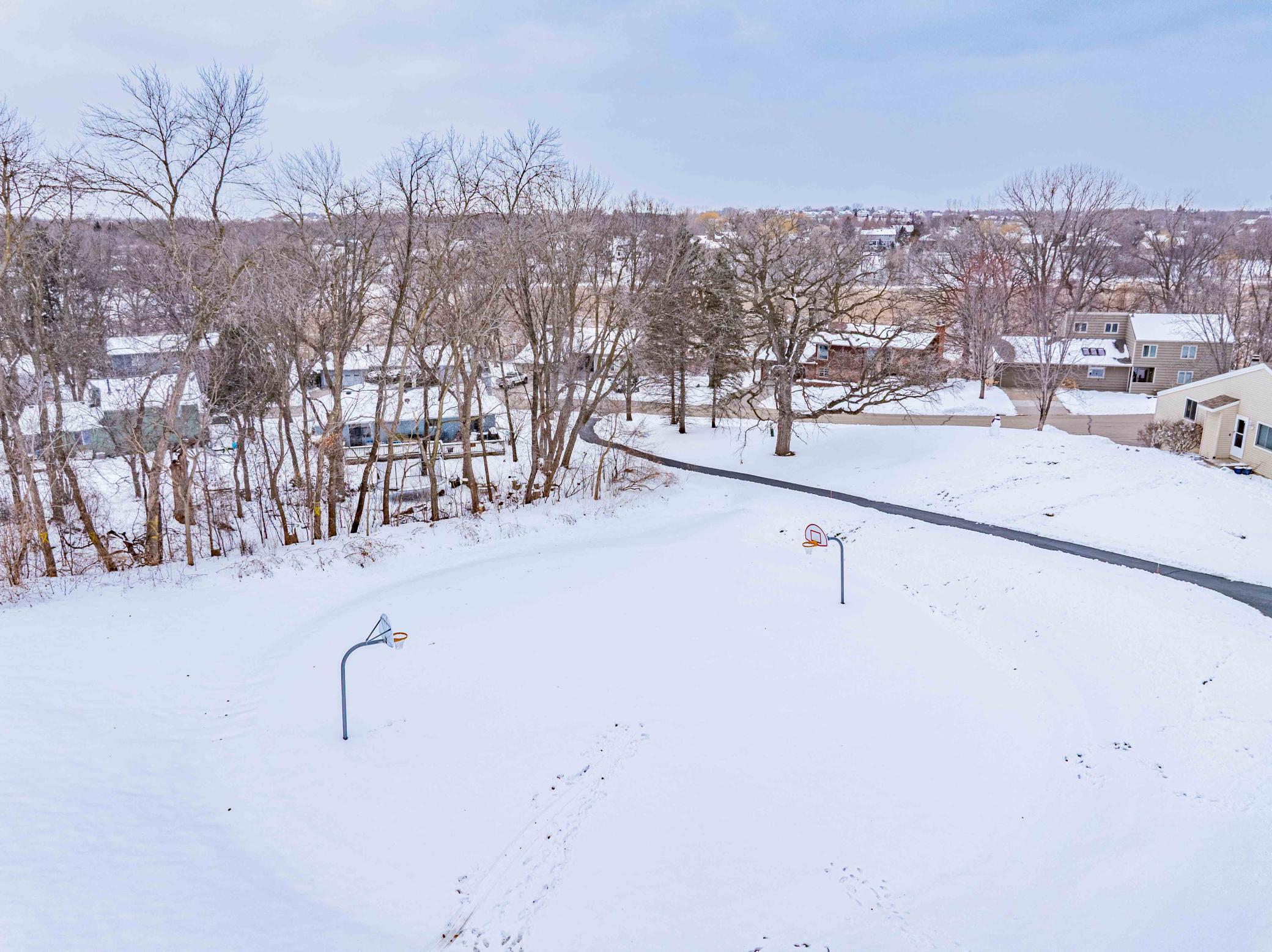 110912 Von Hertzen Circle