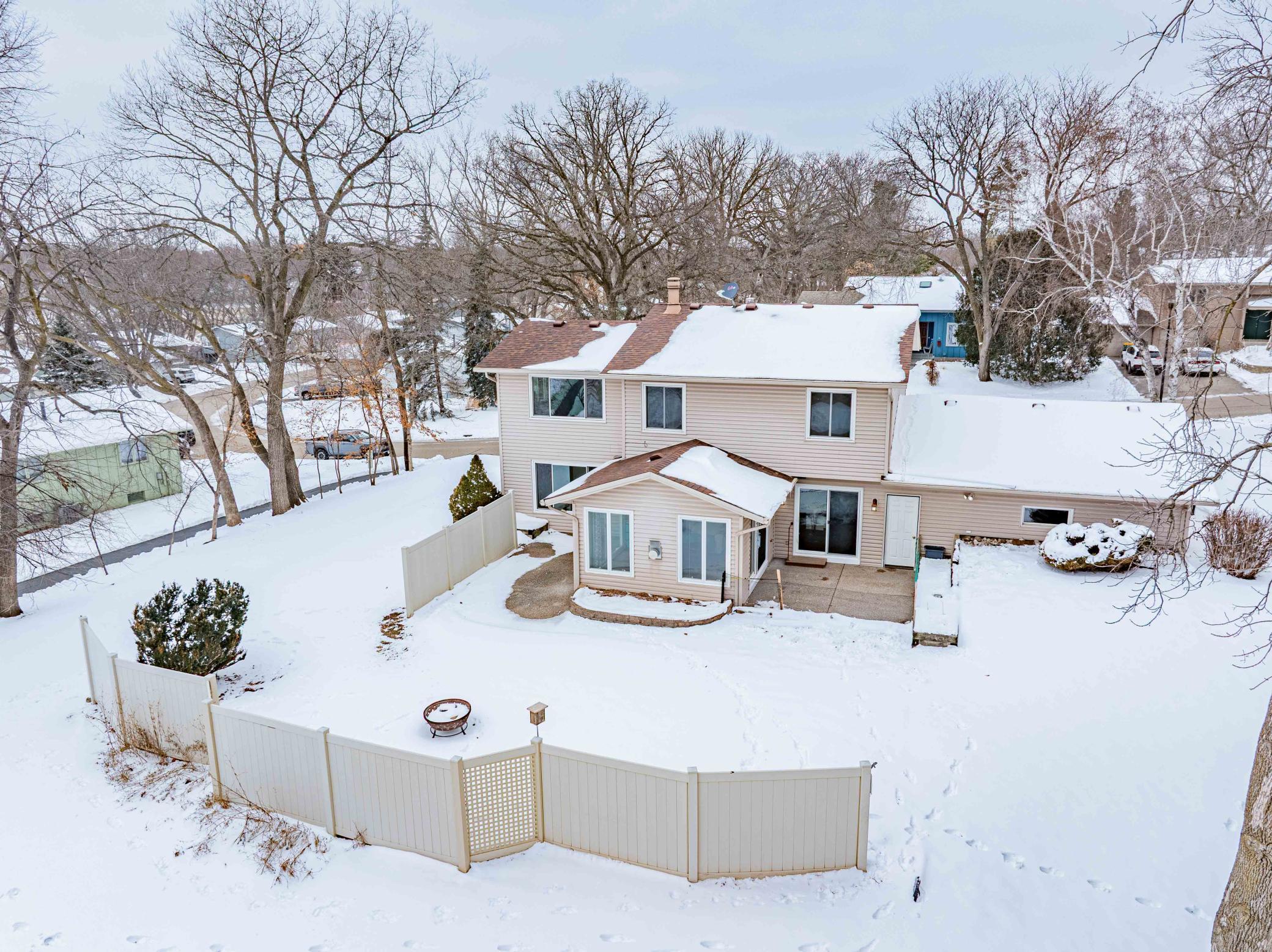 110912 Von Hertzen Circle