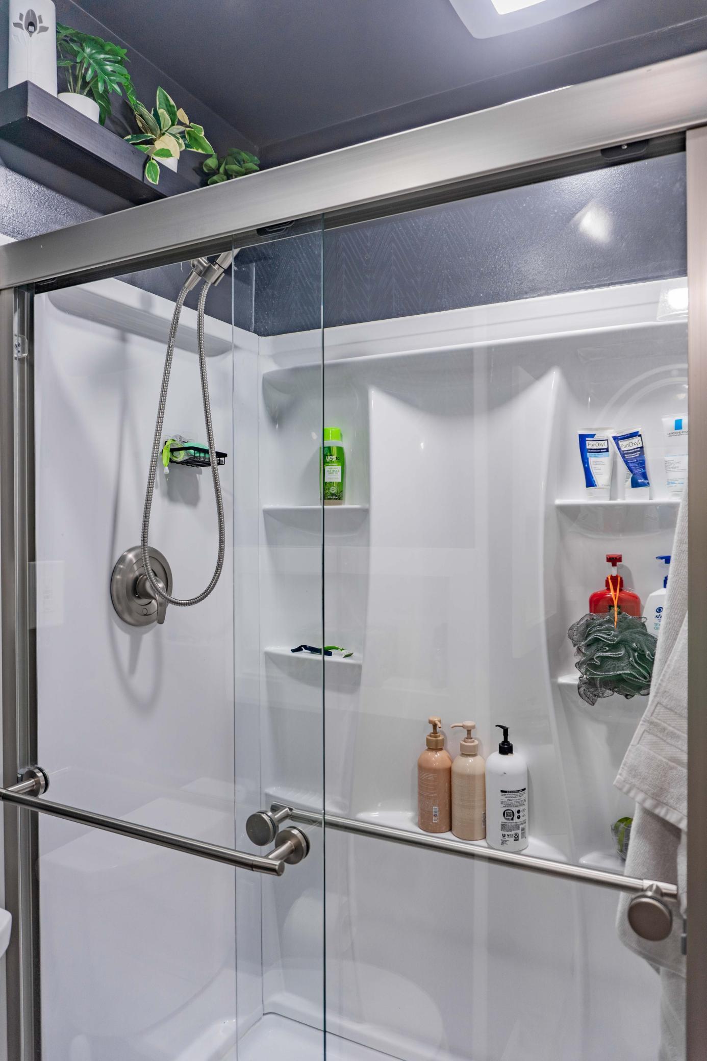 110912 Von Hertzen Circle