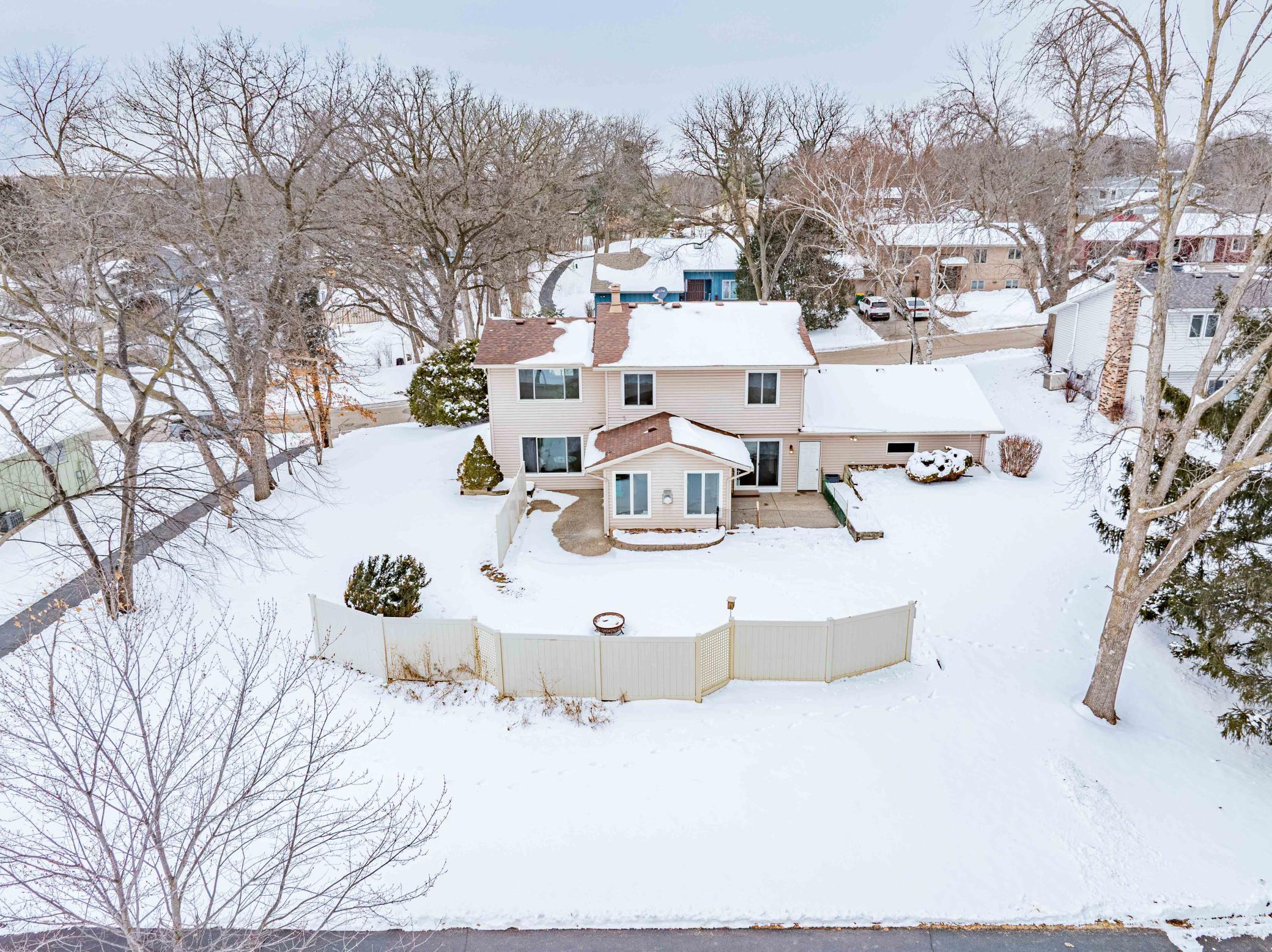 110912 Von Hertzen Circle