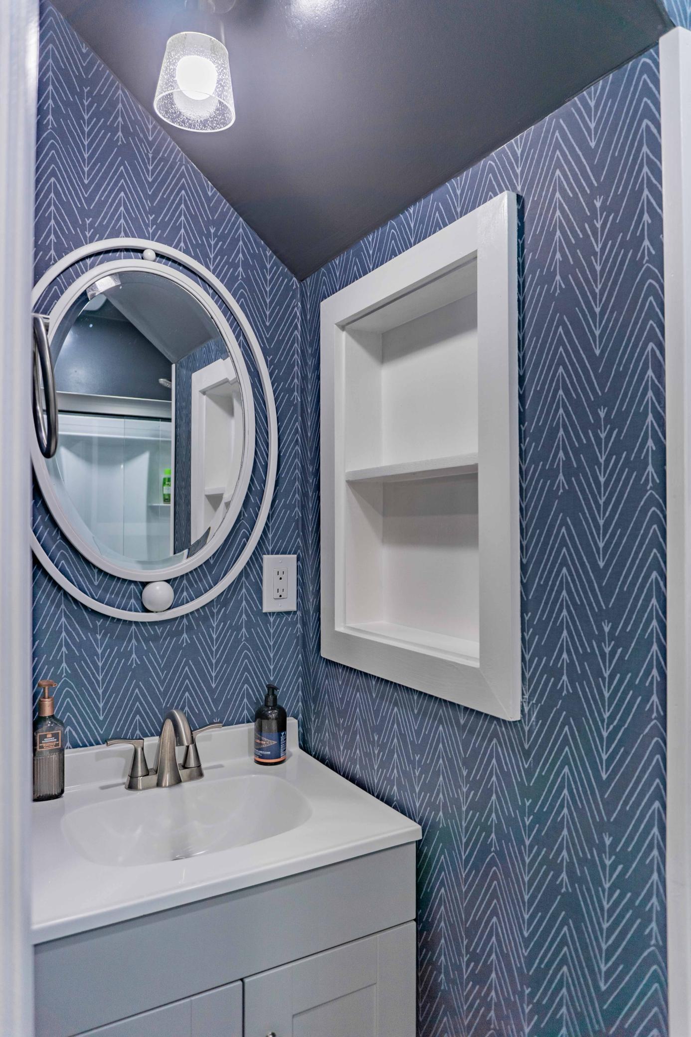 110912 Von Hertzen Circle