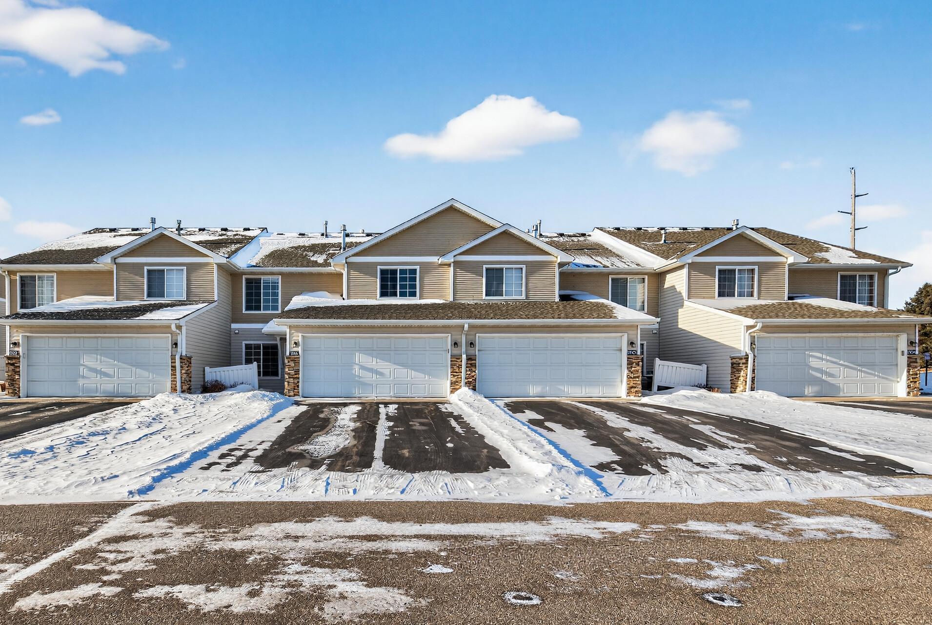 1316 Raintree Lane