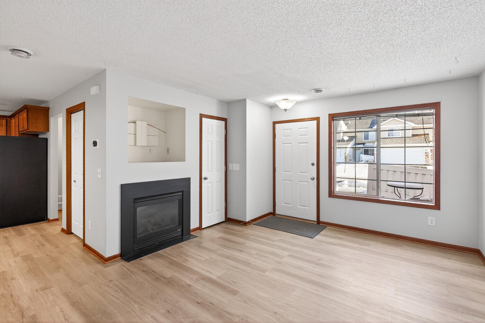 1316 Raintree Lane