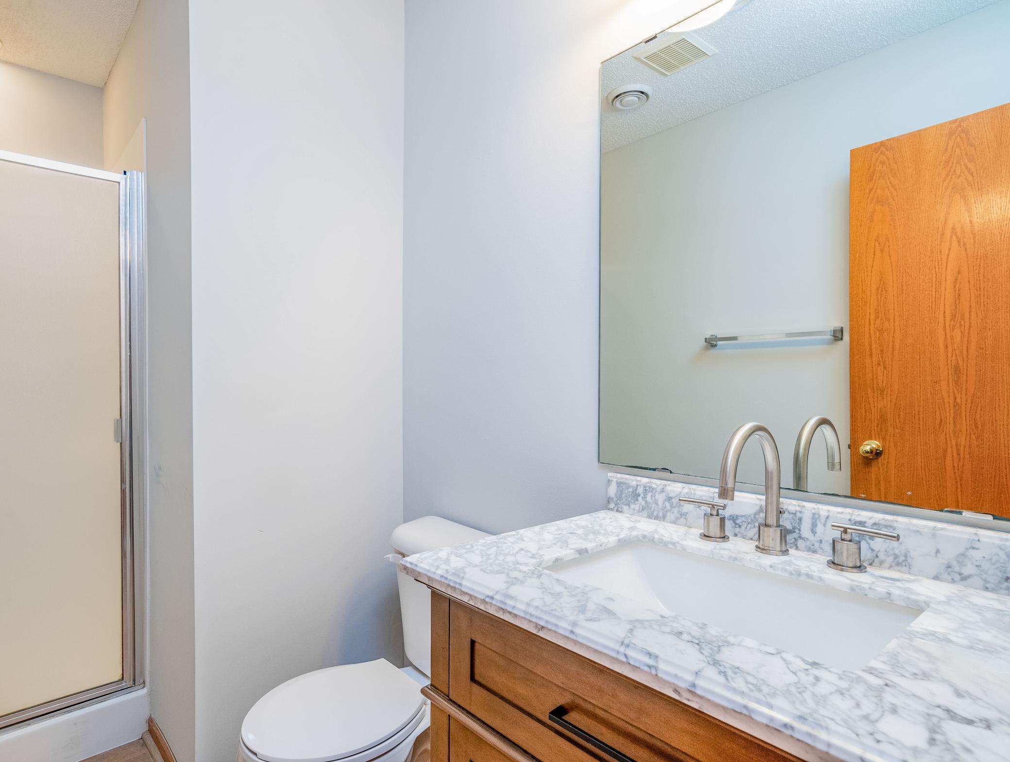 916 Parkside Boulevard