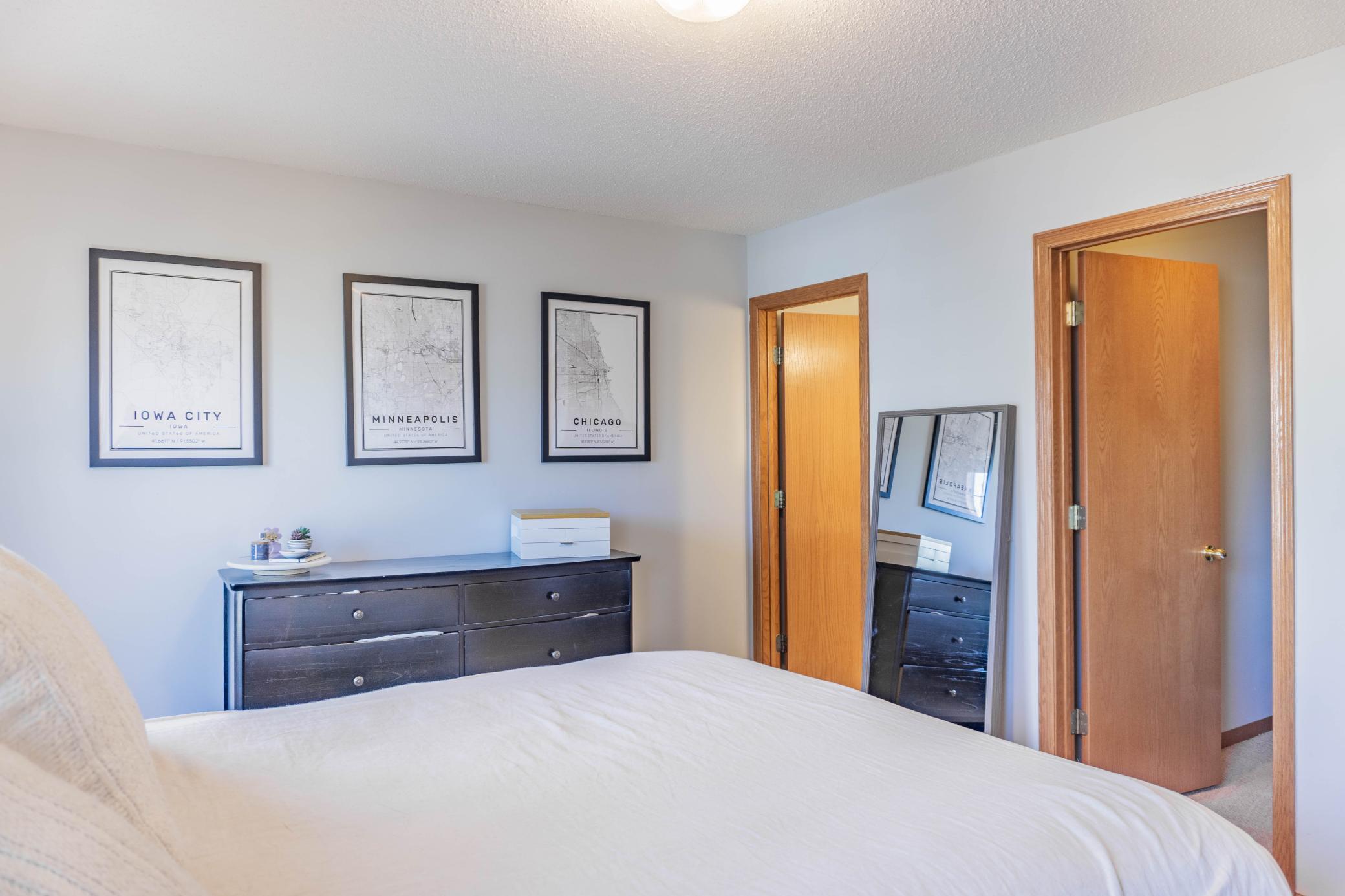 916 Parkside Boulevard