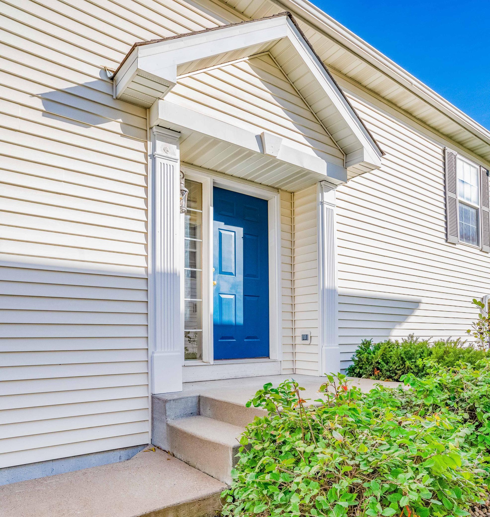 916 Parkside Boulevard