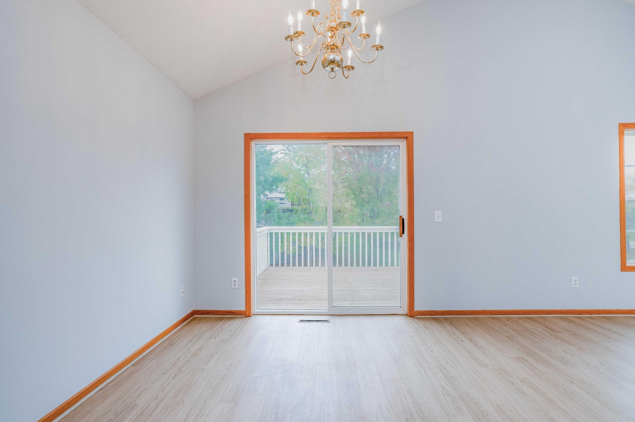 916 Parkside Boulevard