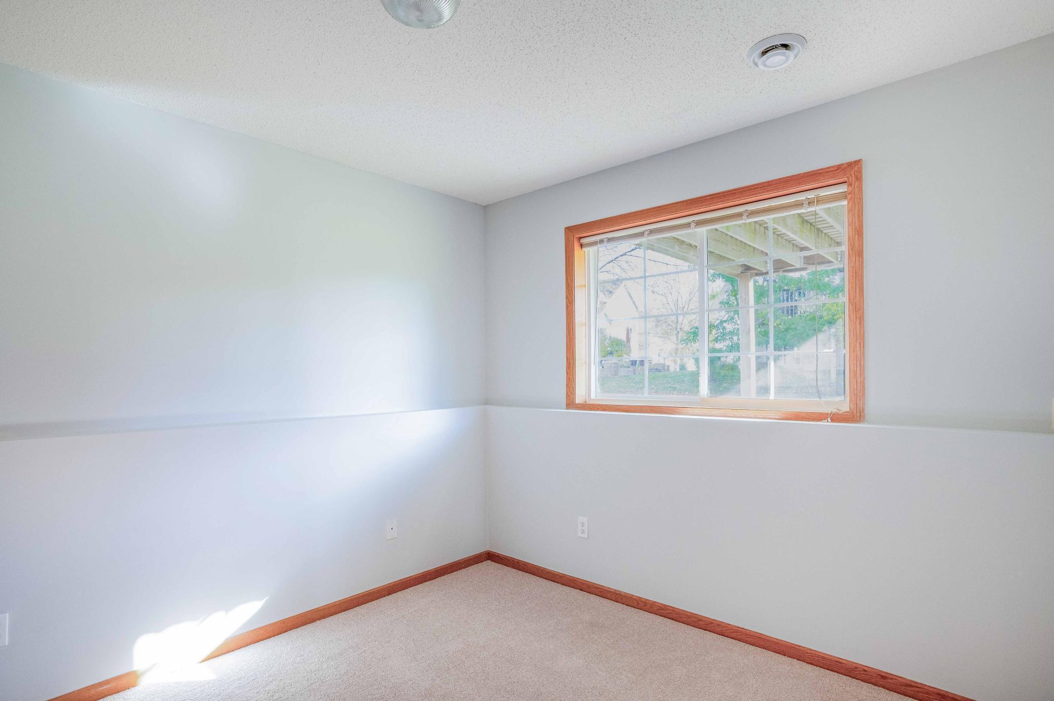 916 Parkside Boulevard