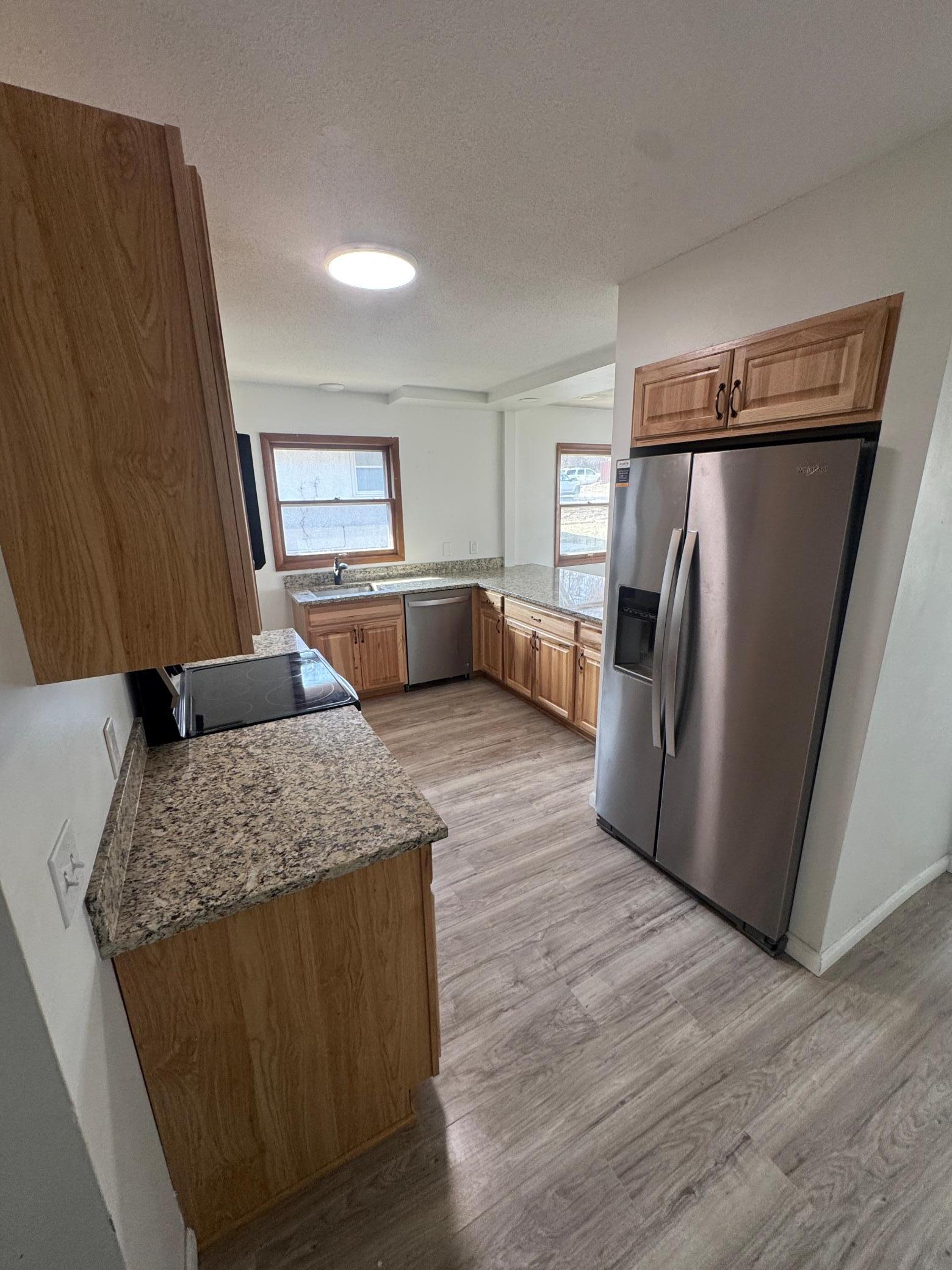 323 Van Buren Avenue N