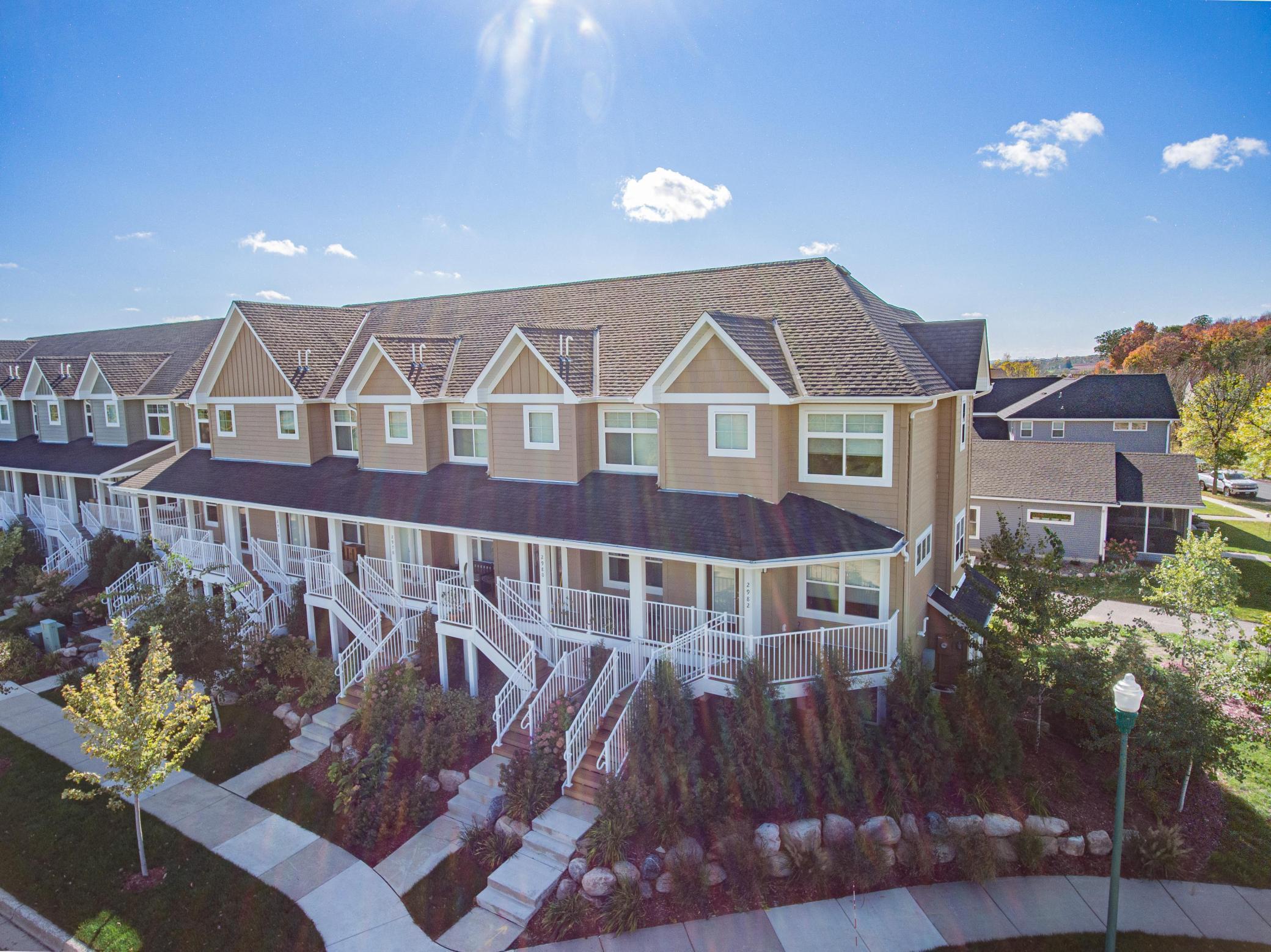 2976 Clover Ridge Drive