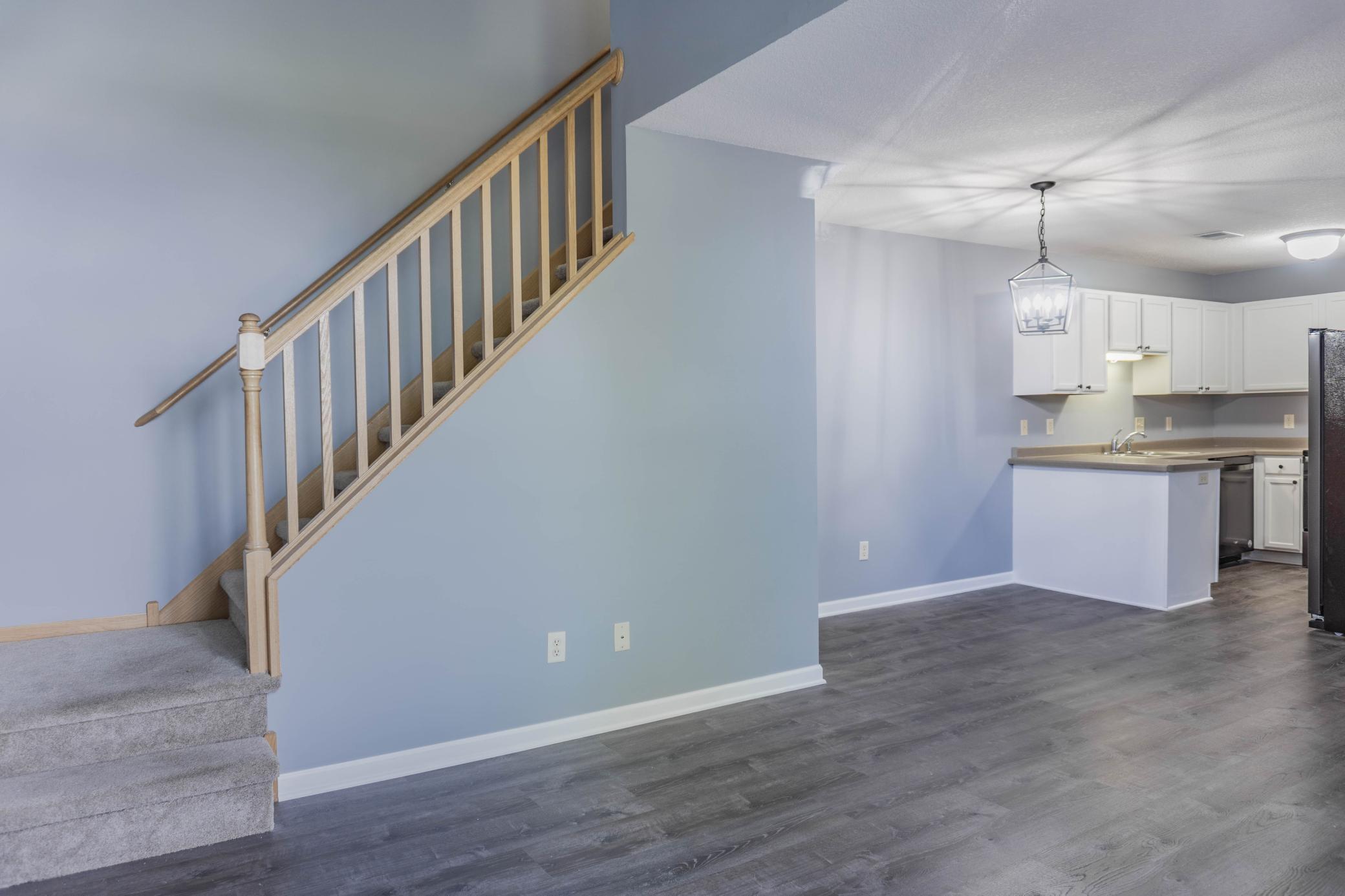 1118 Larkspur Lane