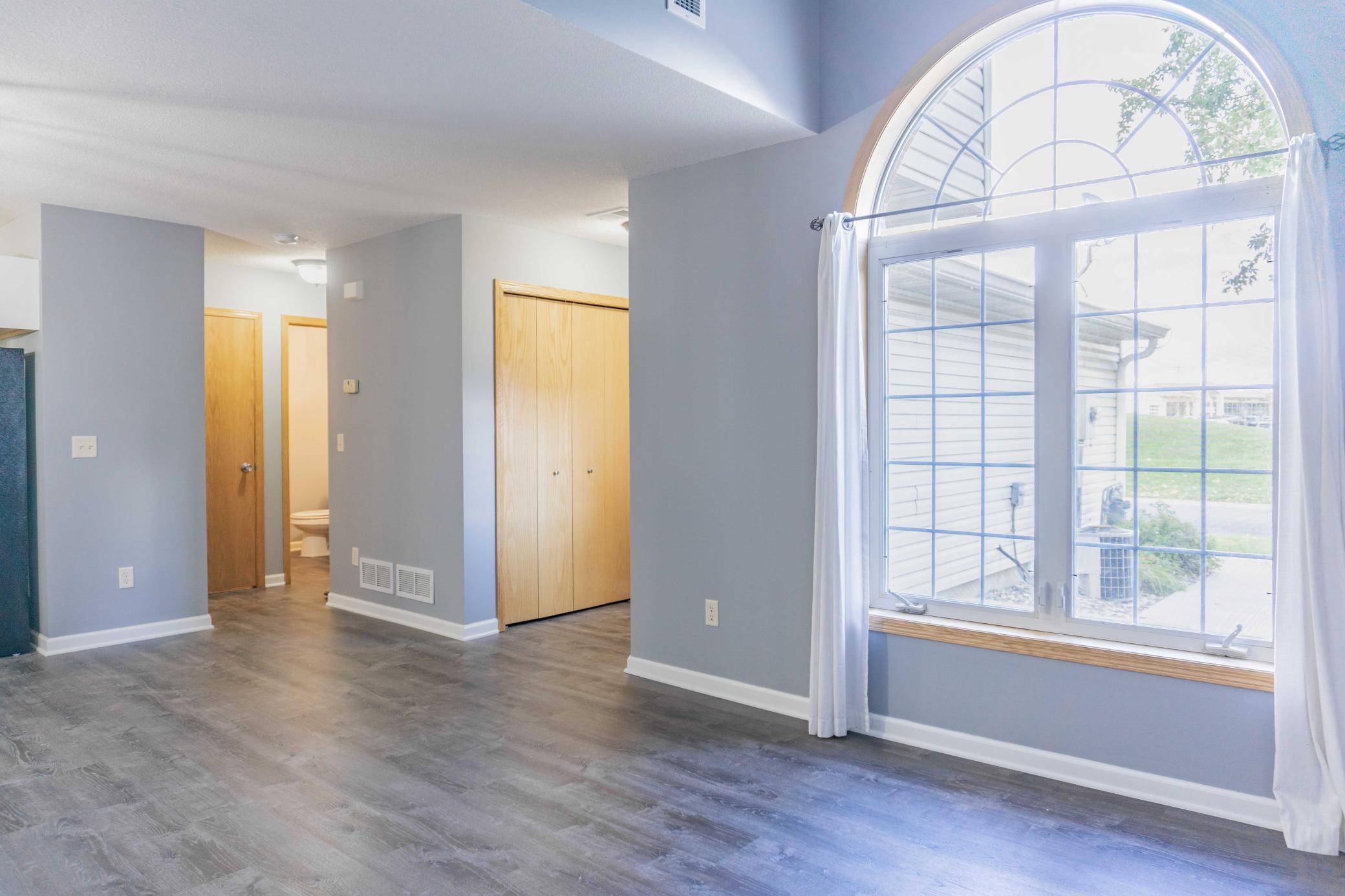1118 Larkspur Lane