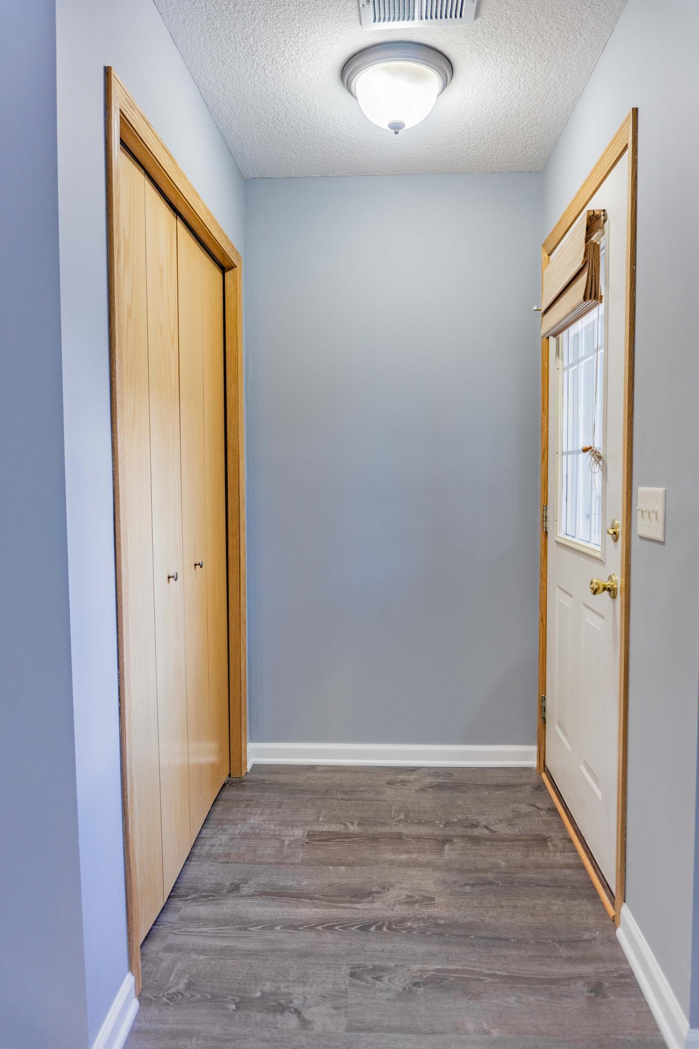 1118 Larkspur Lane