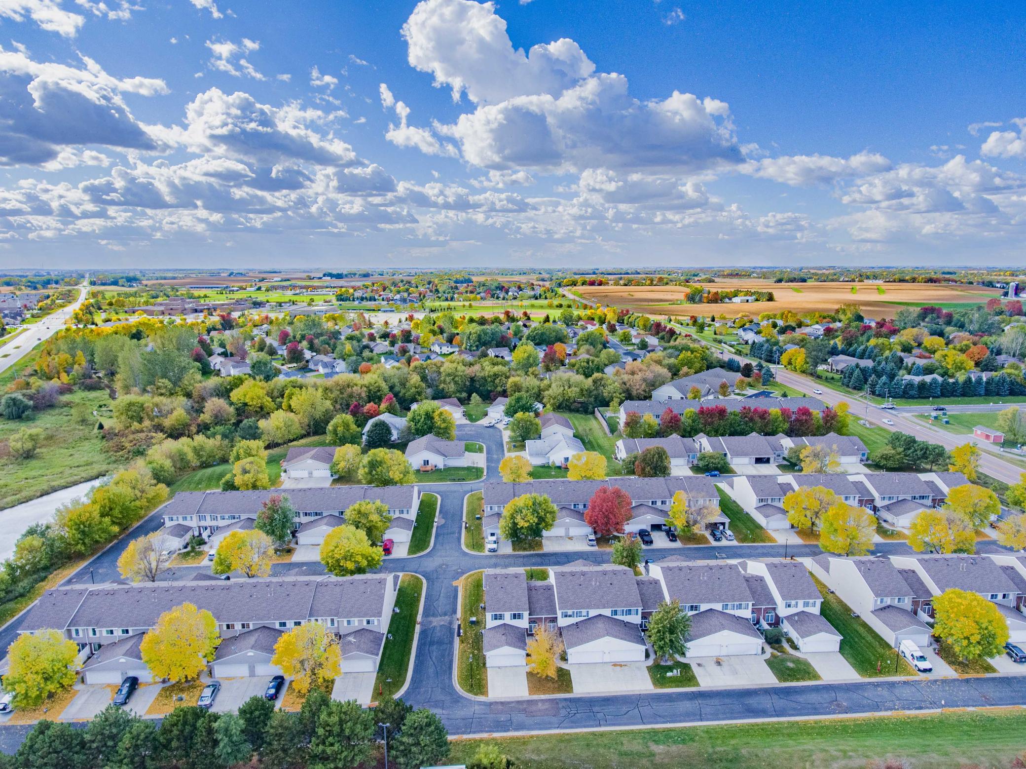 1118 Larkspur Lane