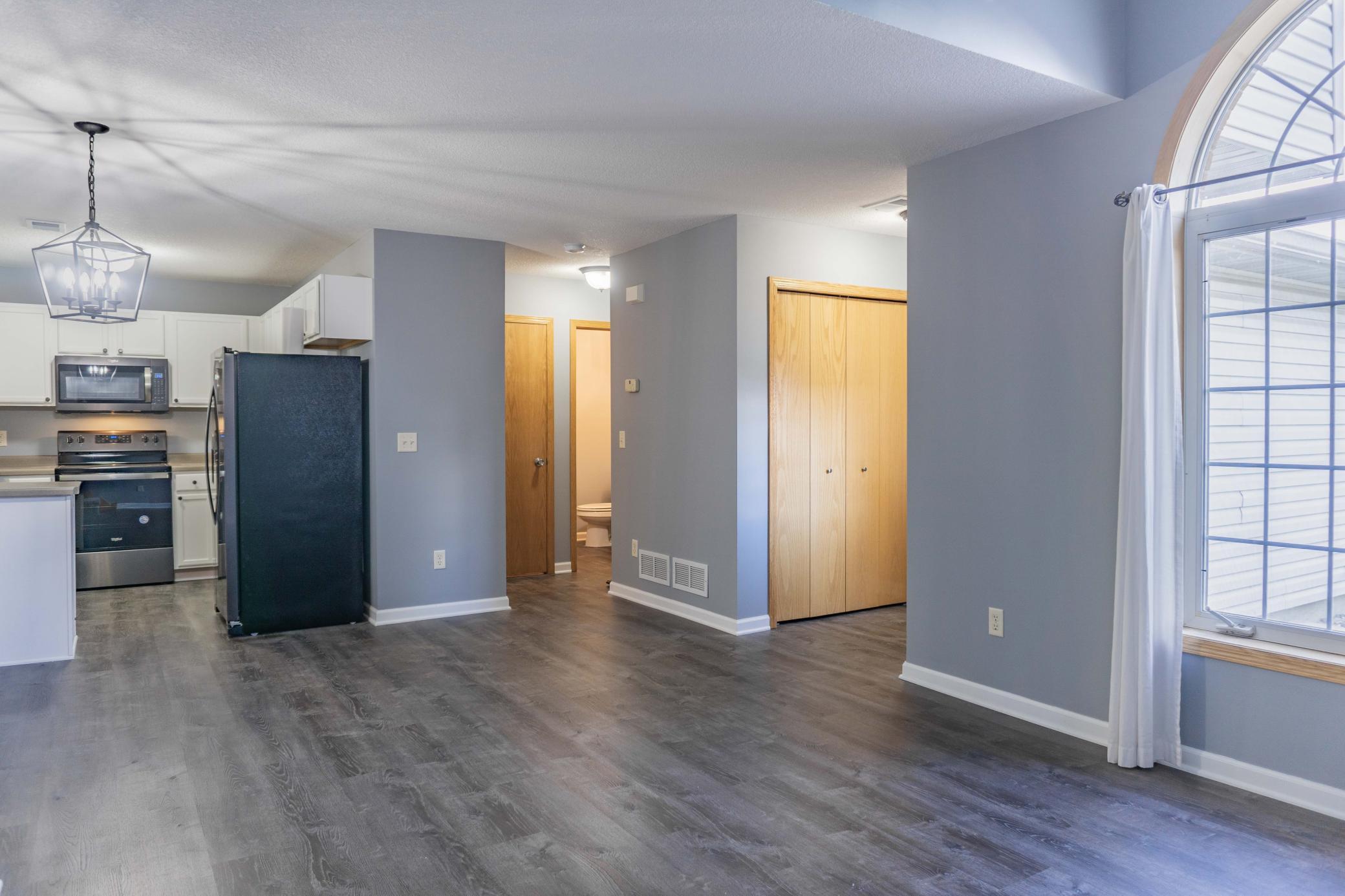 1118 Larkspur Lane