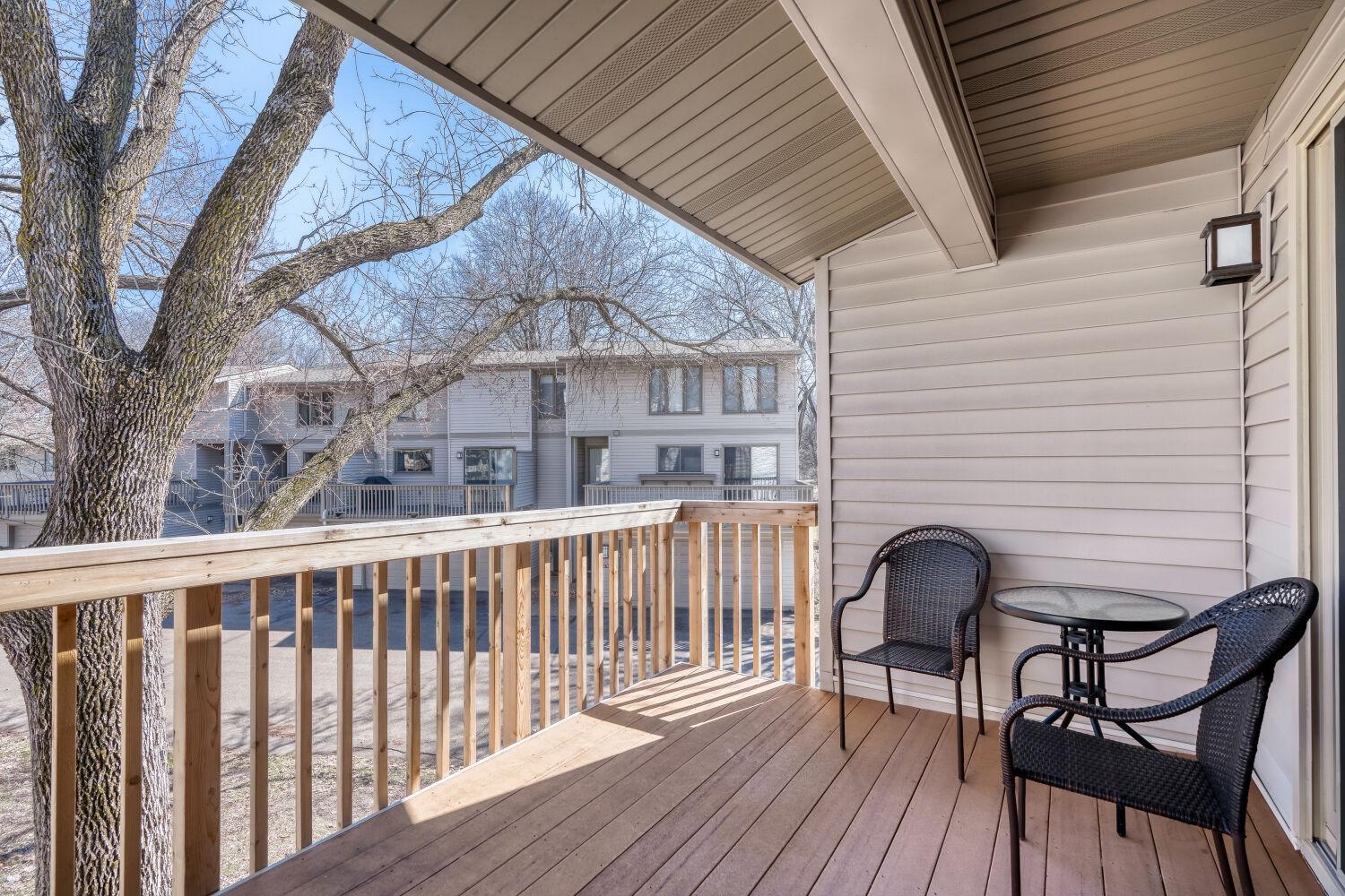 6220 Sandpiper Court