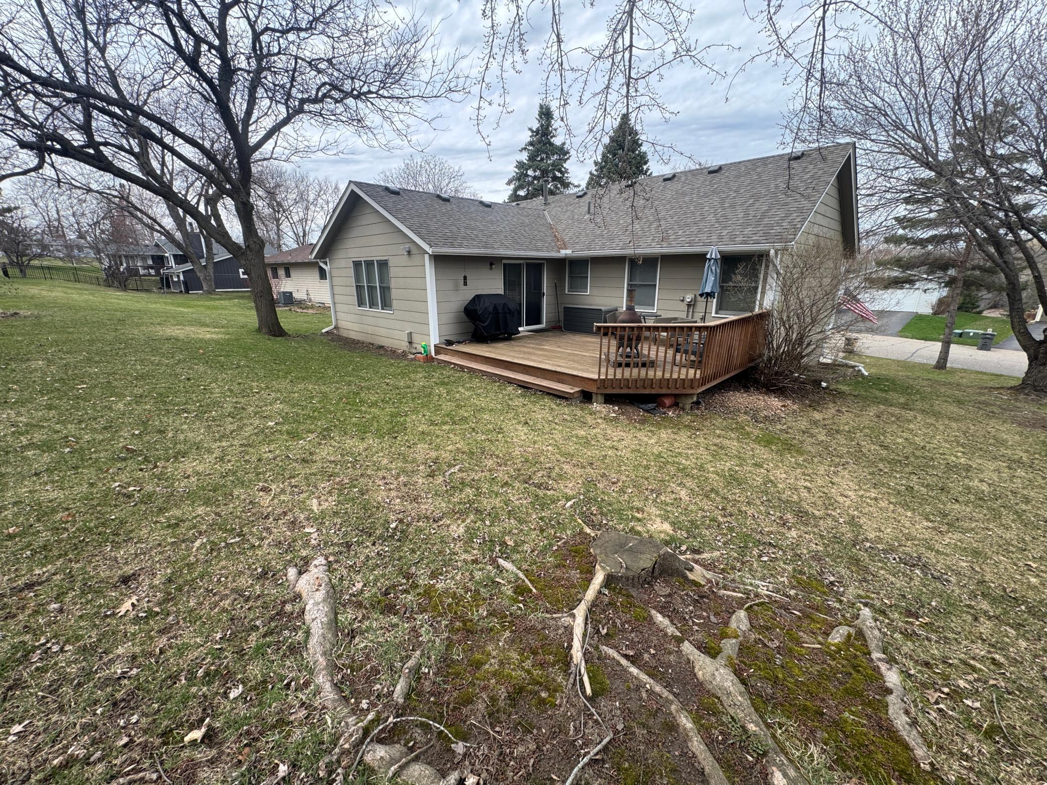 112108 Haering Circle