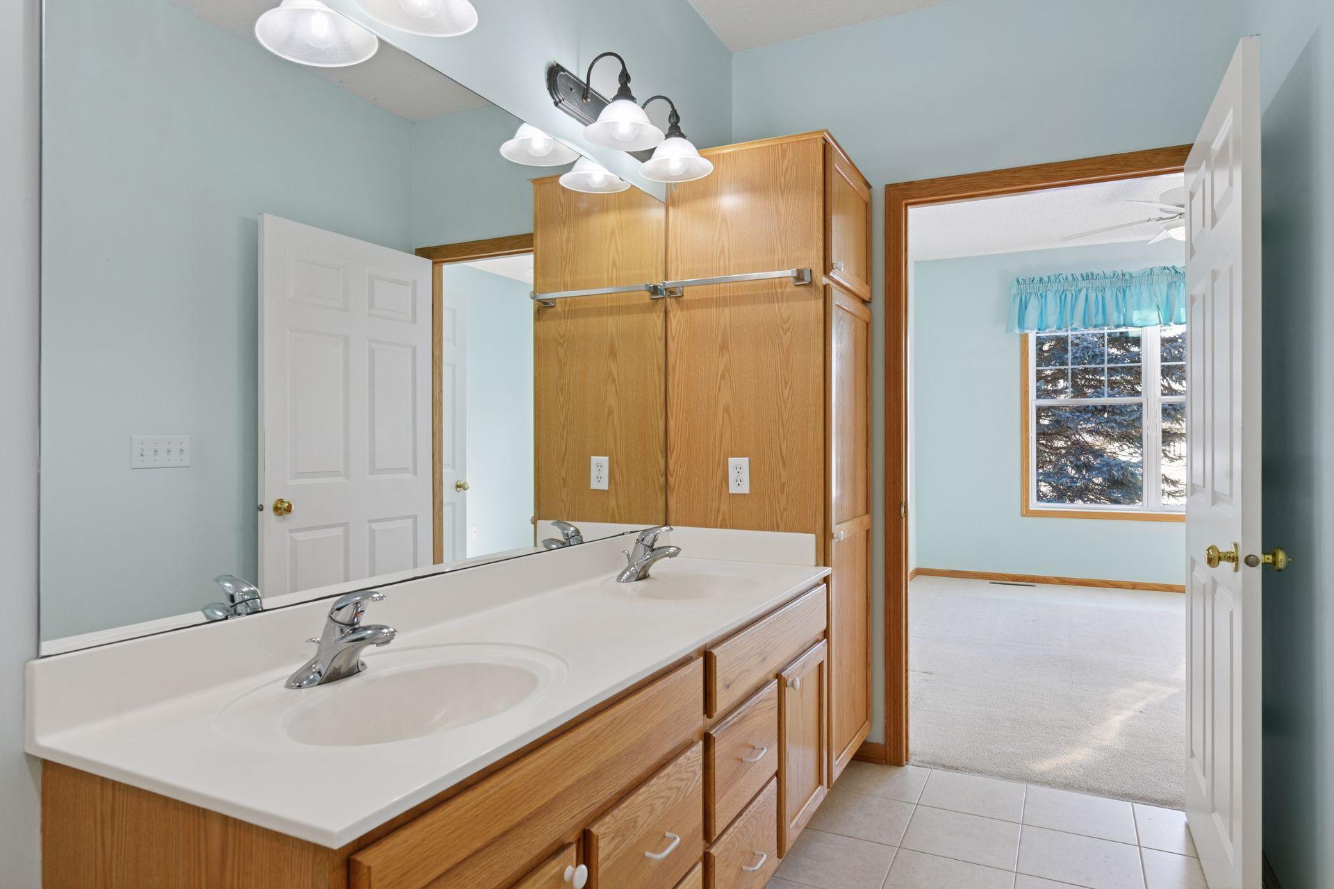 1009 Victoria Greens Boulevard