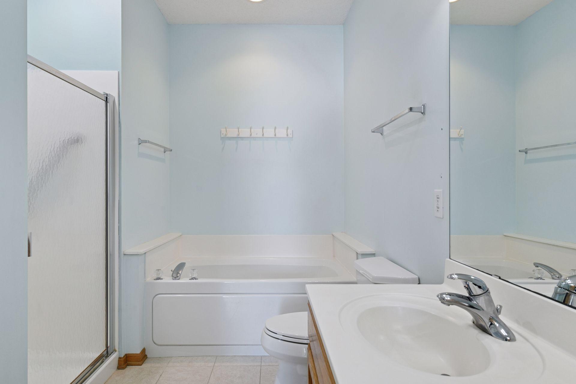 1009 Victoria Greens Boulevard